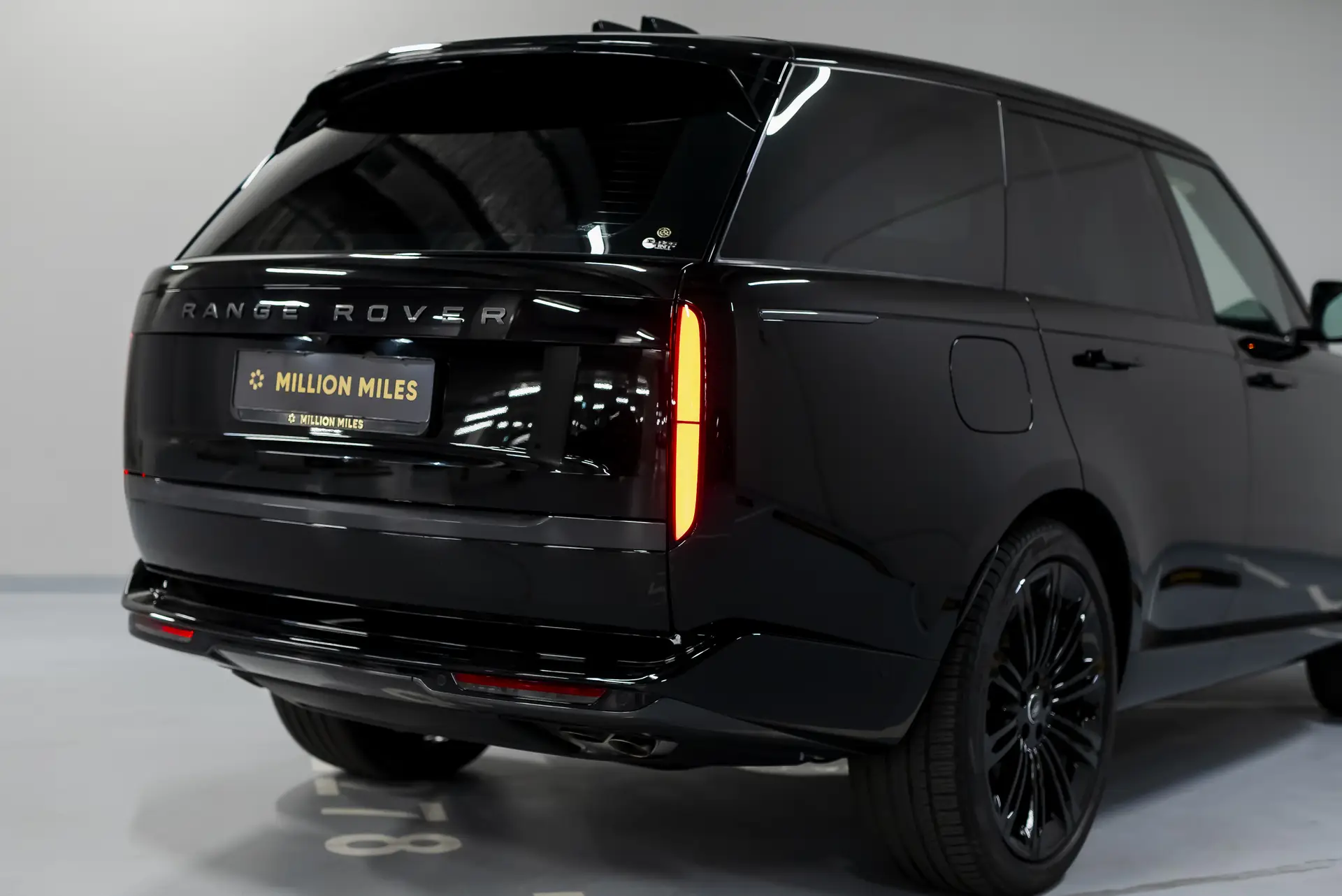 Land Rover Range Rover, V, 2025 купить в салоне Million Miles