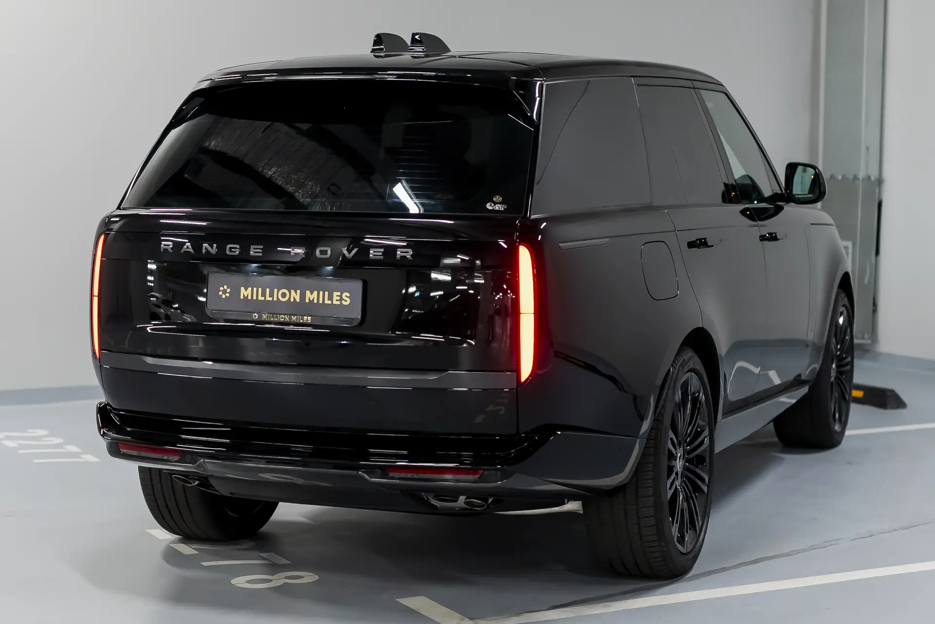 Land Rover Range Rover, V, 2025 купить в салоне Million Miles