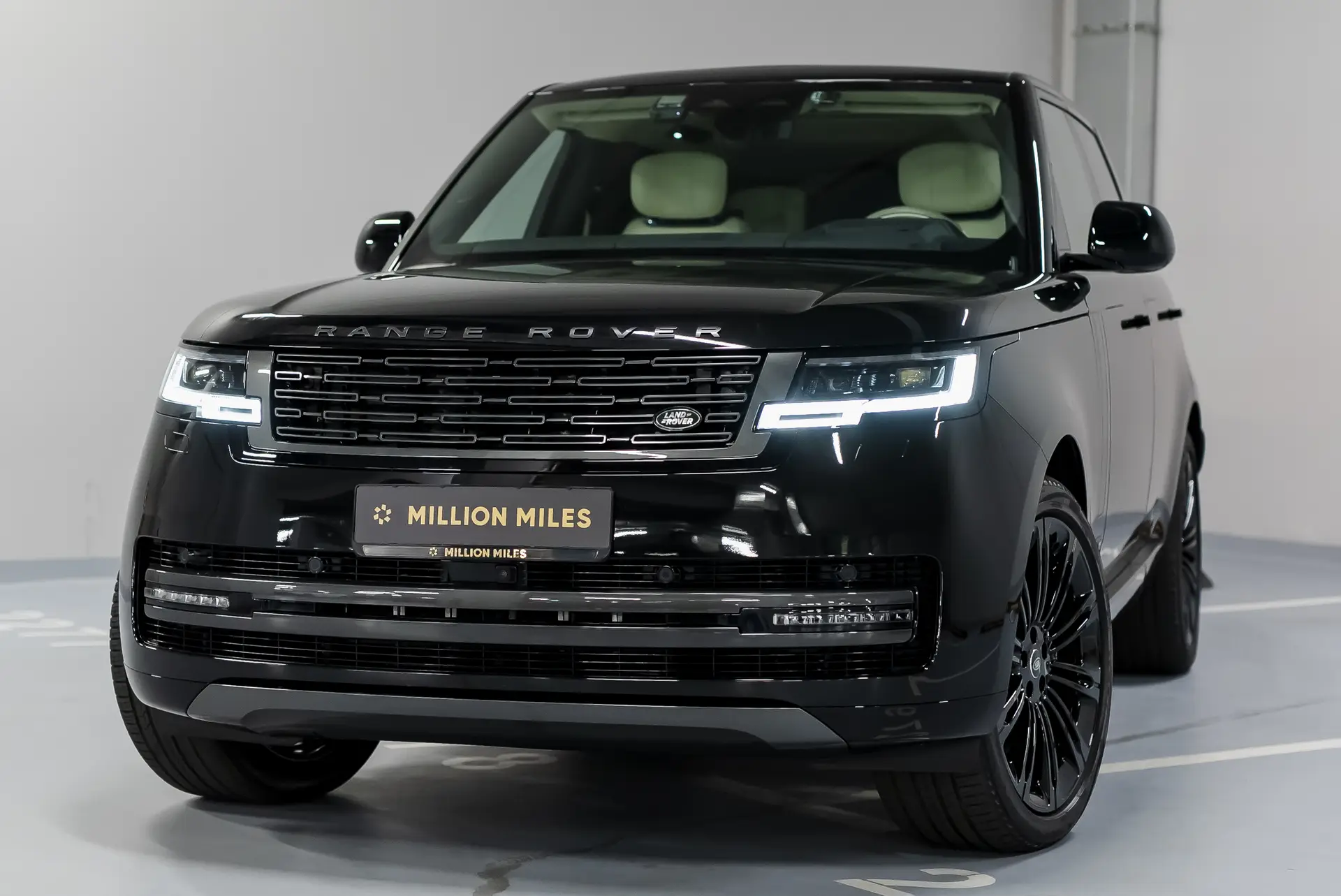 Land Rover Range Rover, V, 2025 купить в салоне Million Miles