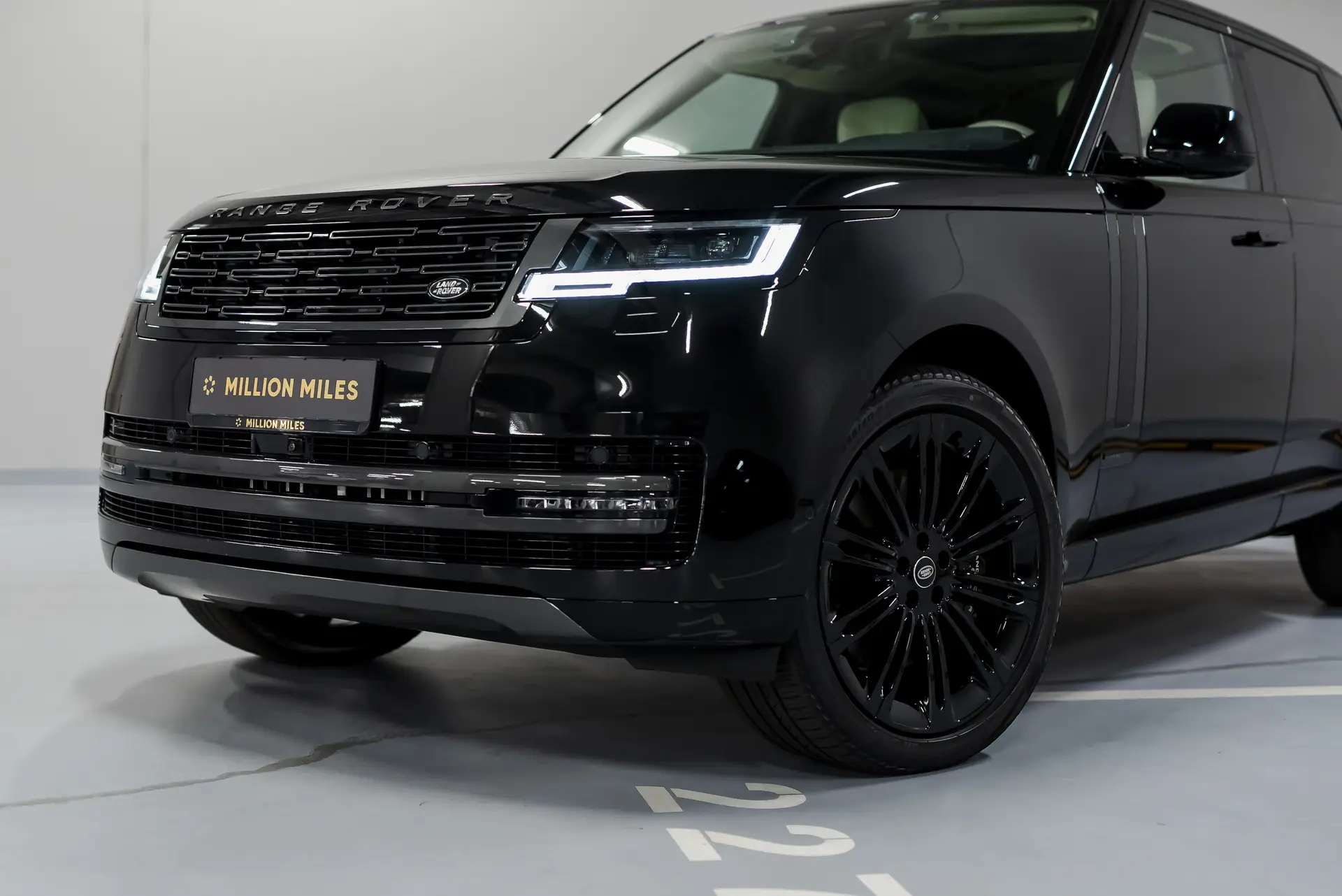 Land Rover Range Rover, V, 2025 купить в салоне Million Miles
