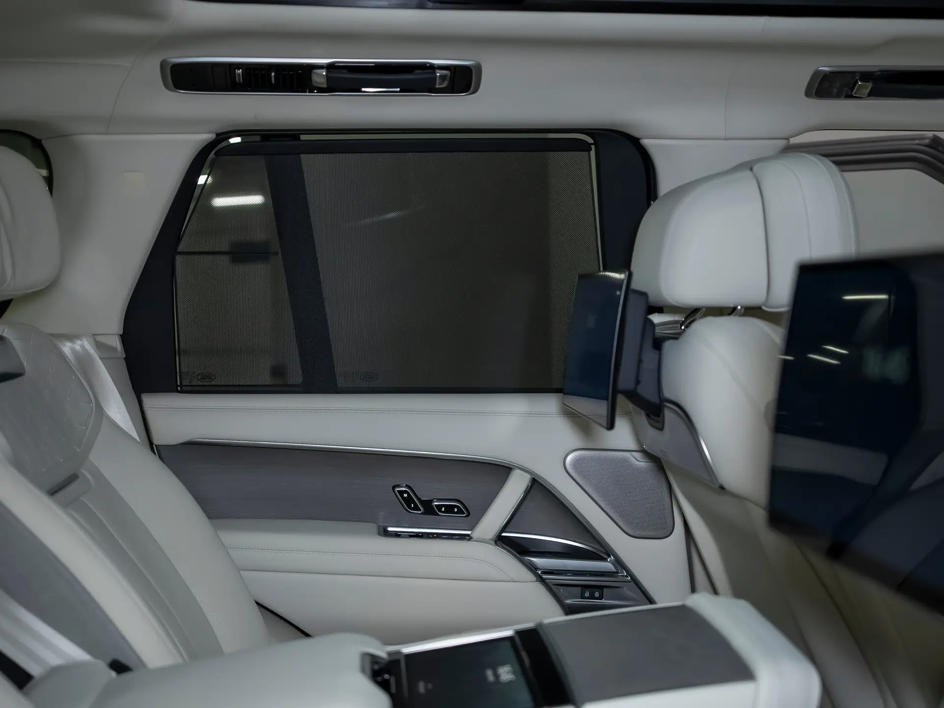 Land Rover Range Rover, V, 2023 купить в салоне Million Miles