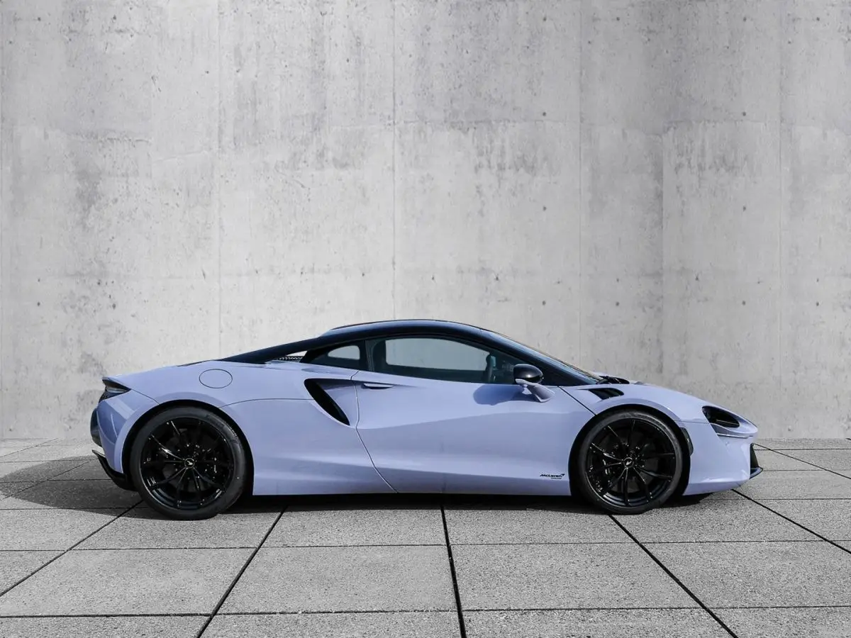 McLaren Artura, I, 2025 купить в салоне Million Miles