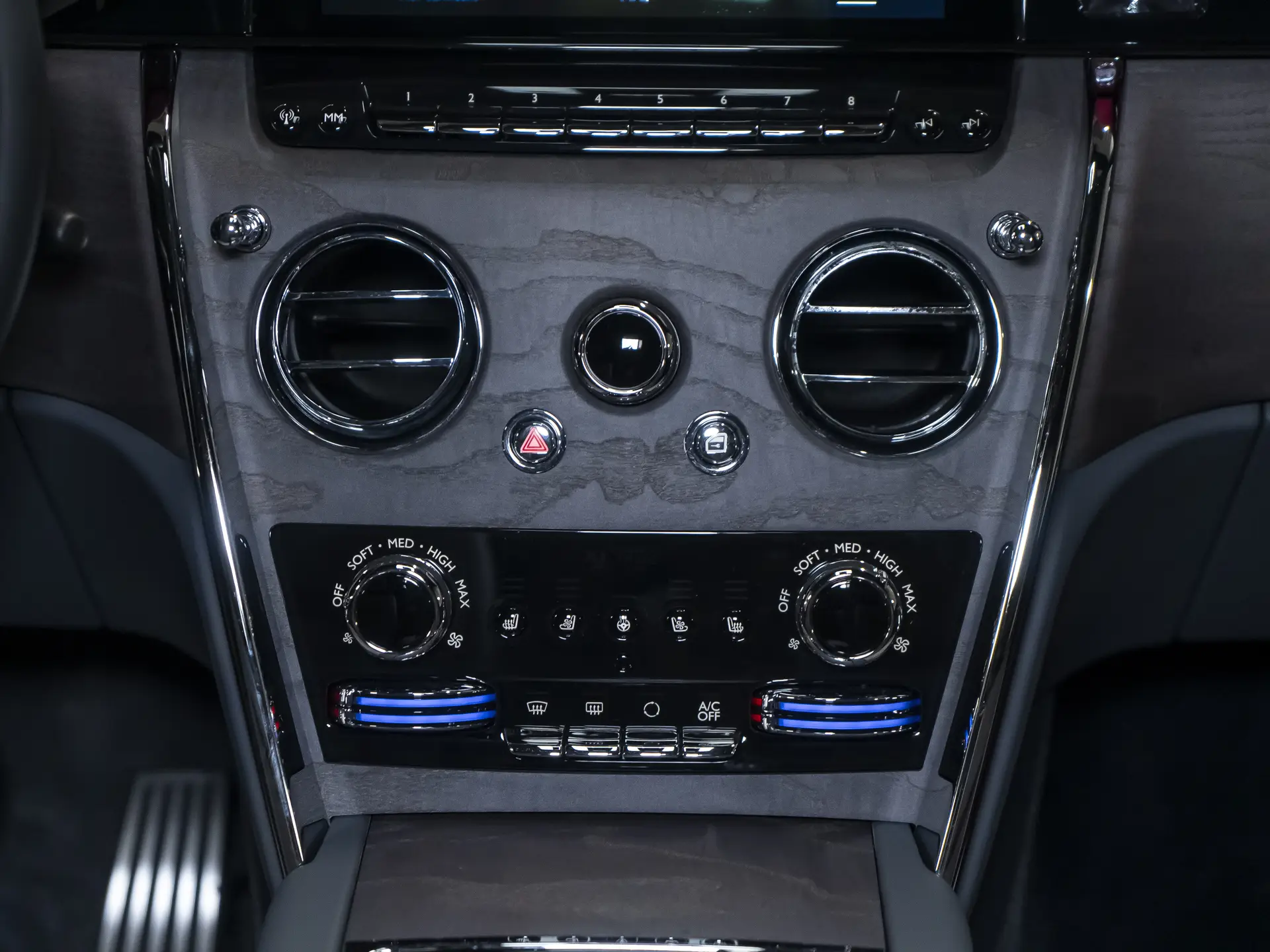 Rolls-Royce Cullinan, I Рестайлинг, 2025 купить в салоне Million Miles