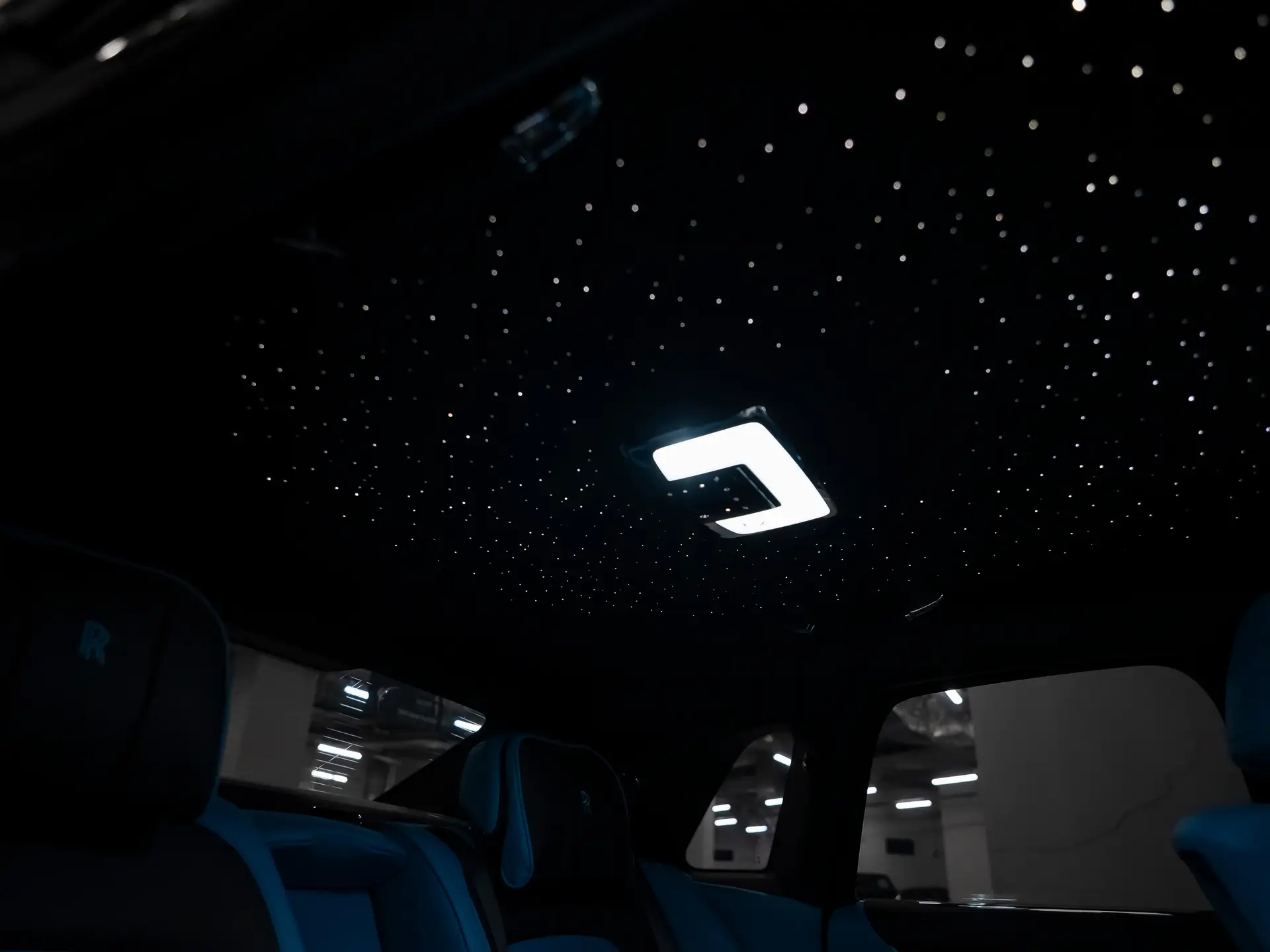 Rolls-Royce Ghost Black Badge, II, 2022 купить в салоне Million Miles