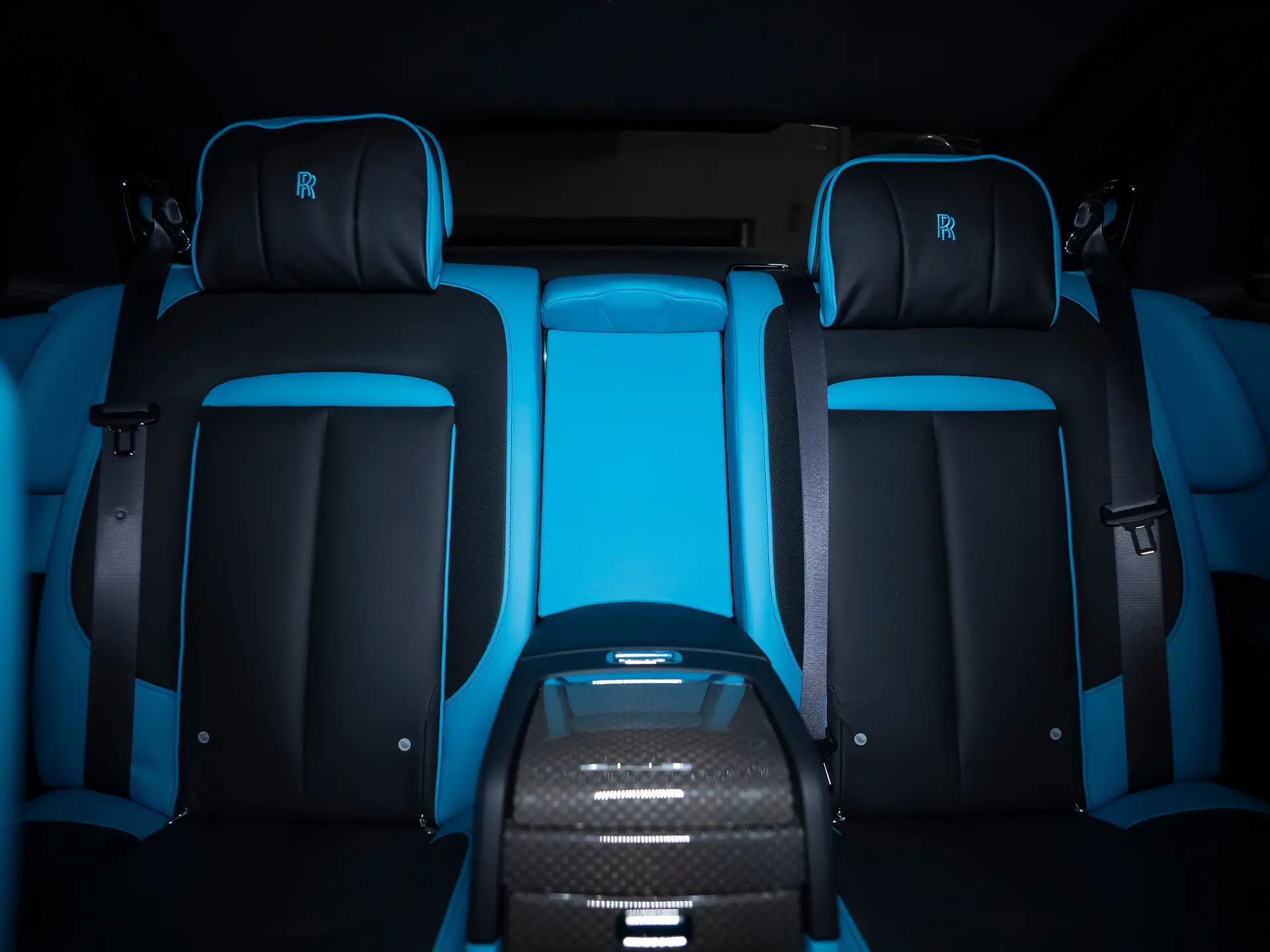 Rolls-Royce Ghost Black Badge, II, 2022 купить в салоне Million Miles