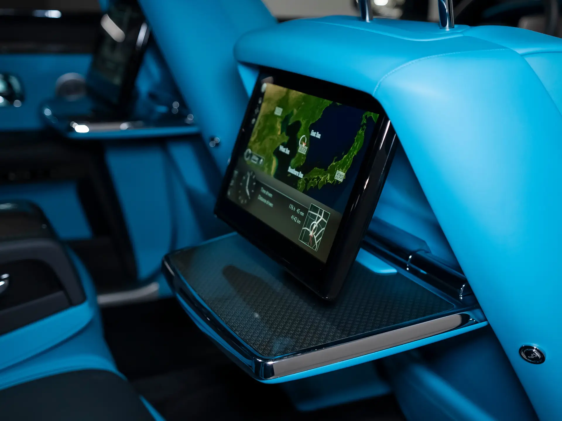 Rolls-Royce Ghost Black Badge, II, 2022 купить в салоне Million Miles