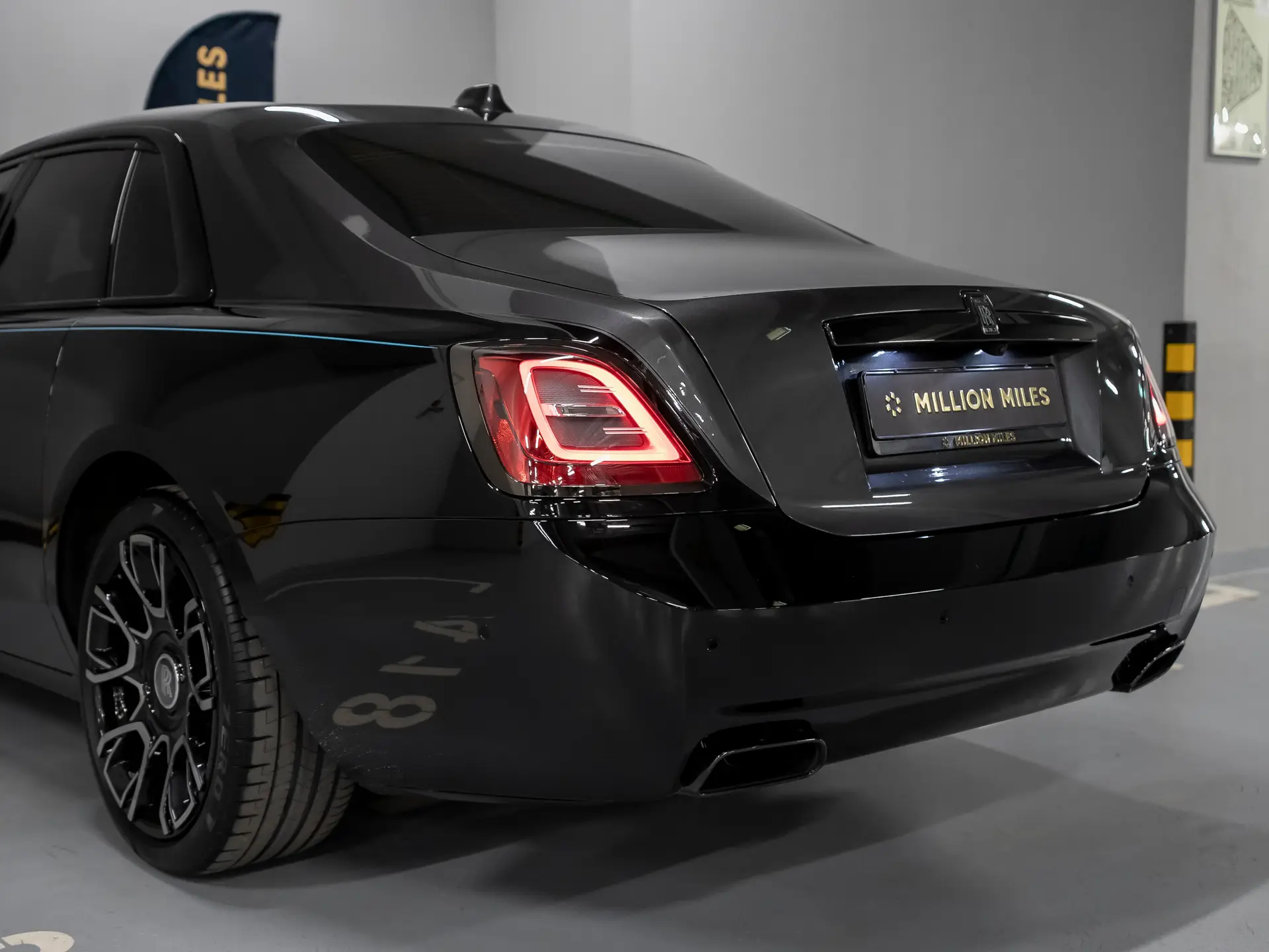 Rolls-Royce Ghost Black Badge, II, 2022 купить в салоне Million Miles
