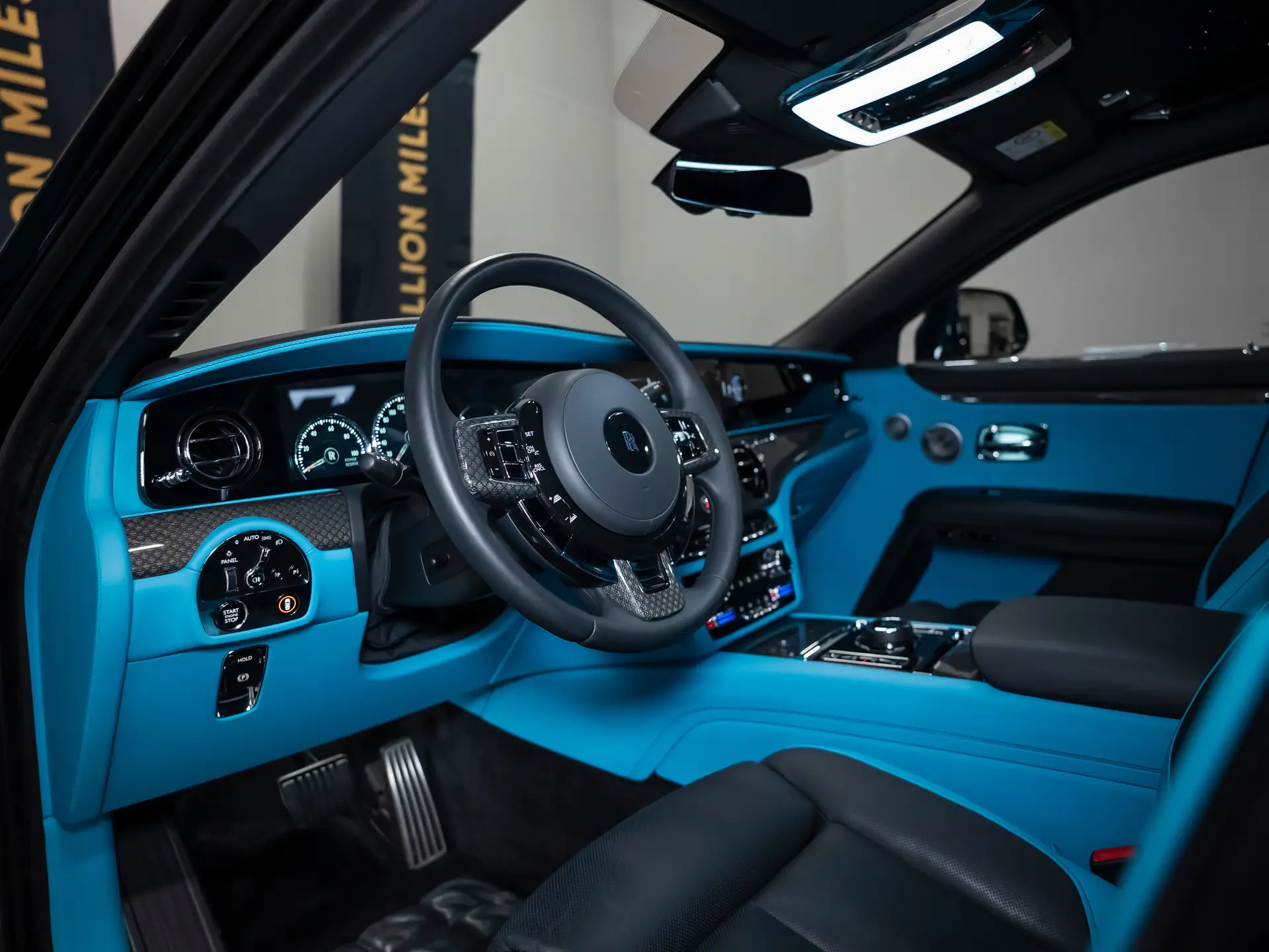 Rolls-Royce Ghost Black Badge, II, 2022 купить в салоне Million Miles