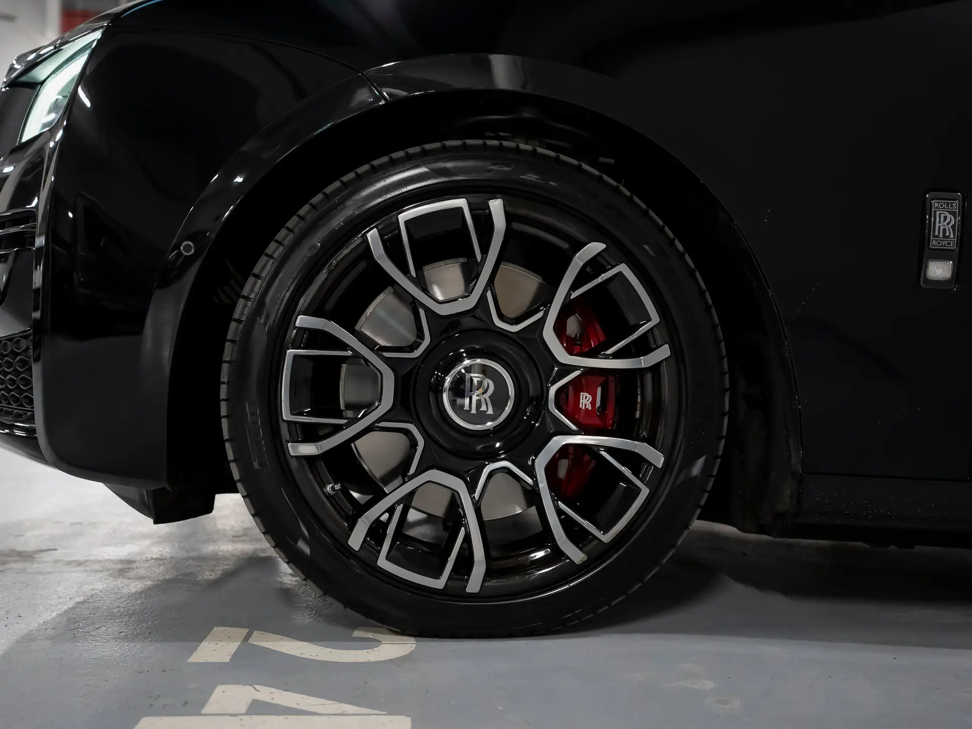 Rolls-Royce Ghost Black Badge, II, 2022 купить в салоне Million Miles