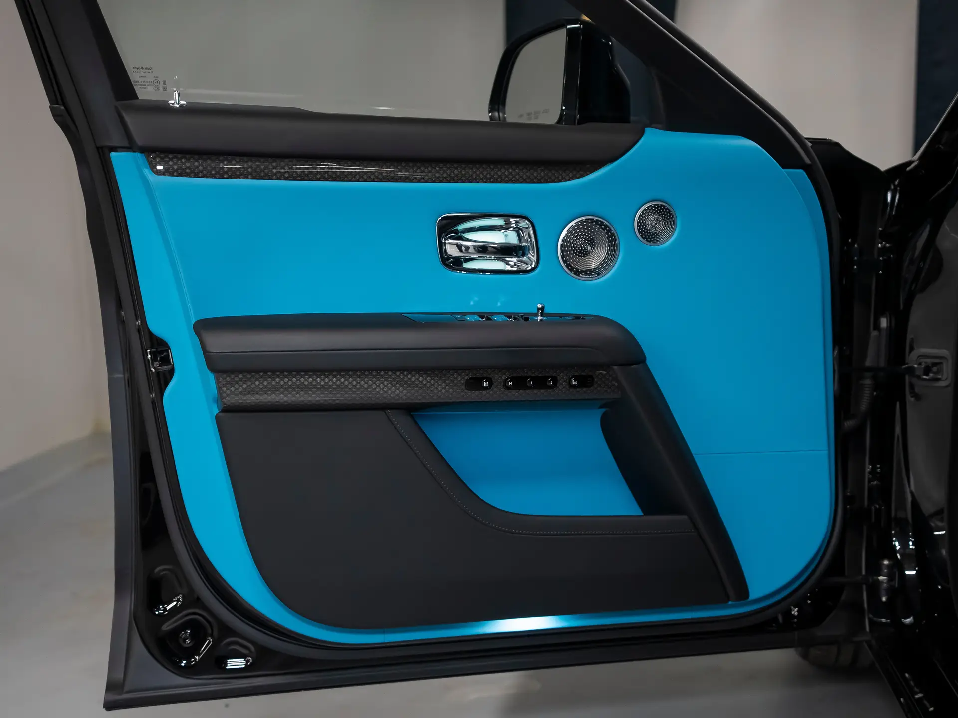 Rolls-Royce Ghost Black Badge, II, 2022 купить в салоне Million Miles