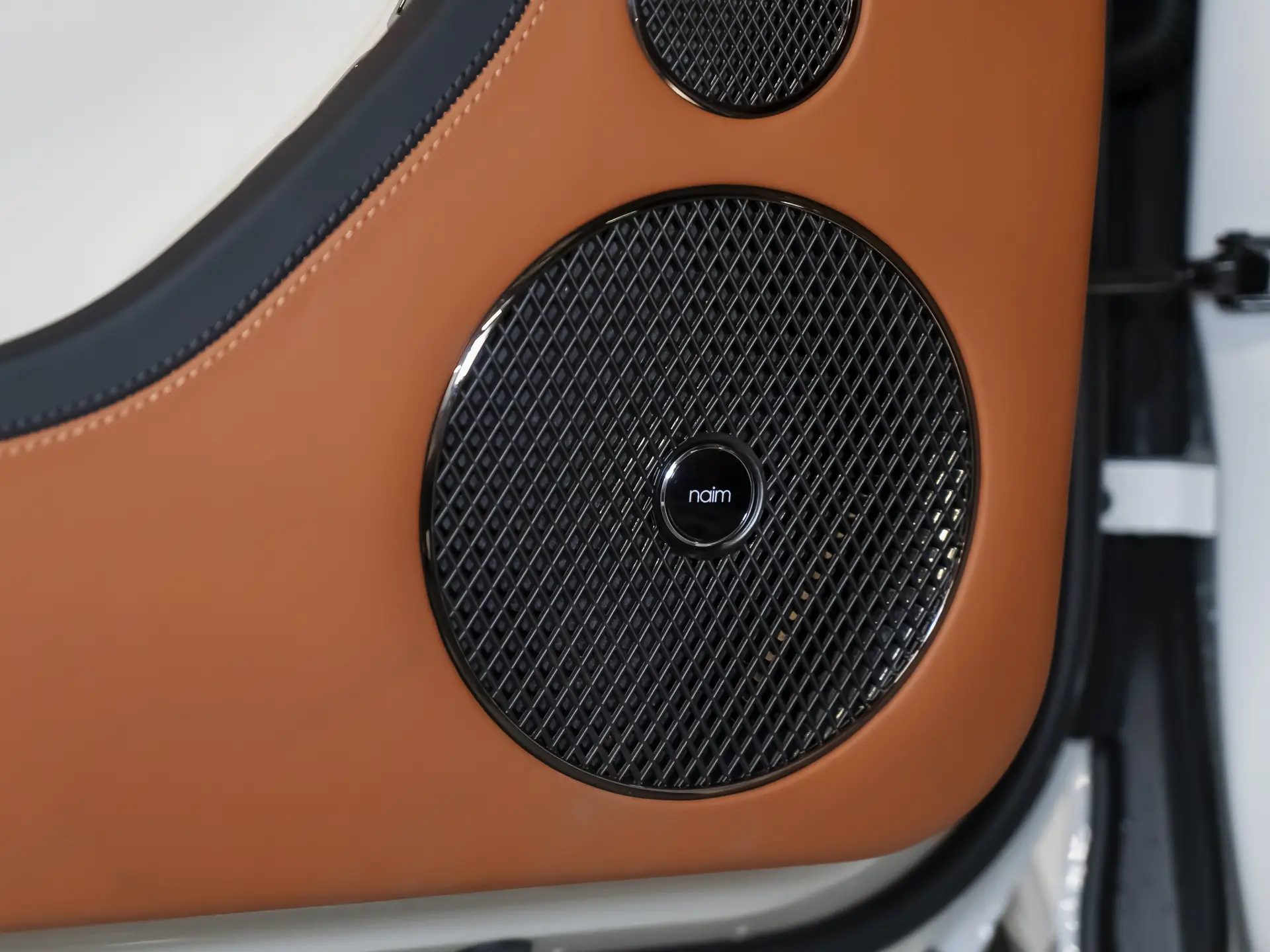 Bentley Continental GT, IV, 2025 купить в салоне Million Miles