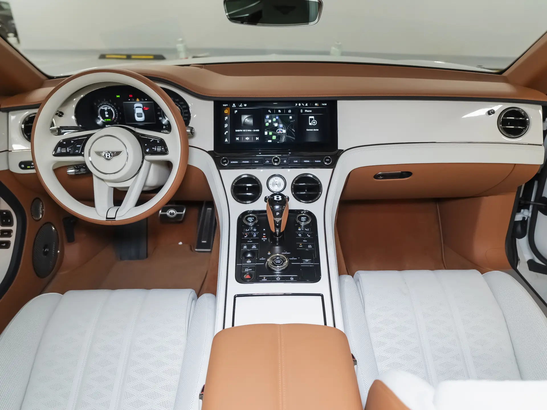 Bentley Continental GT, IV, 2025 купить в салоне Million Miles