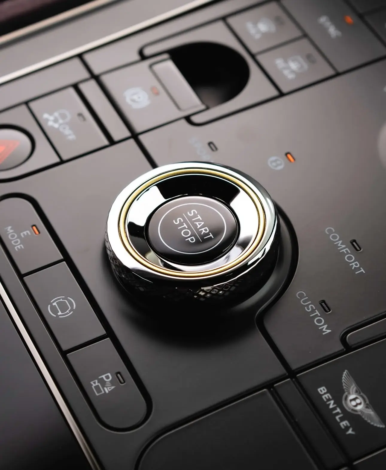 Bentley Continental GT, IV, 2025 купить в салоне Million Miles