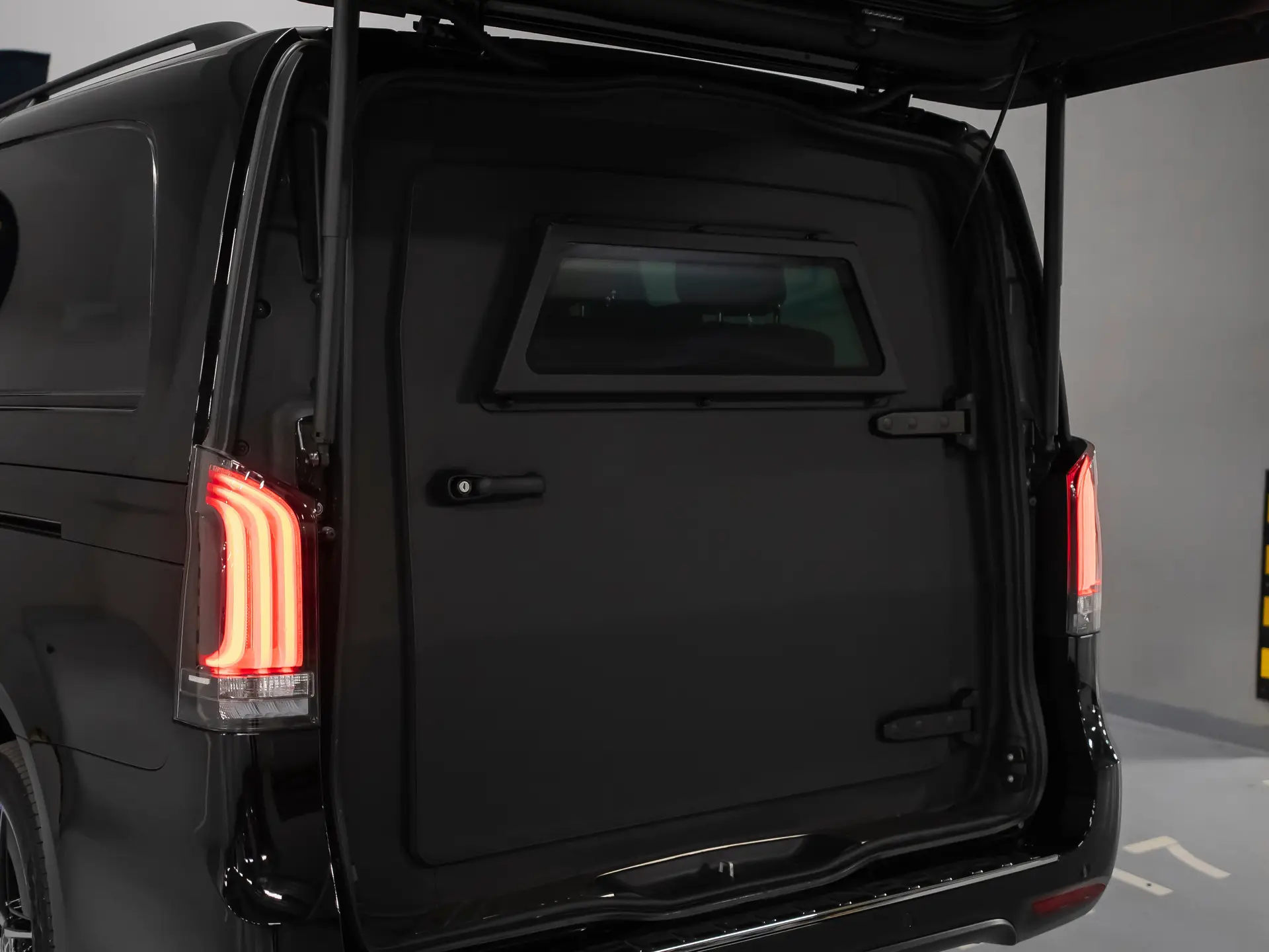 Mercedes-Benz V-Класс, III (W447) Рестайлинг 2, 2024 купить в салоне Million Miles