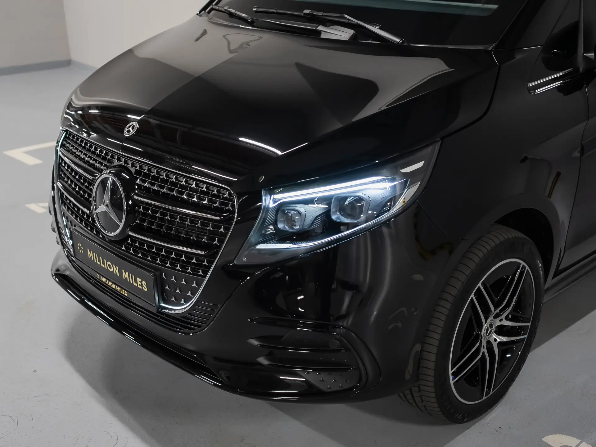 Mercedes-Benz V-Класс, III (W447) Рестайлинг 2, 2024 купить в салоне Million Miles