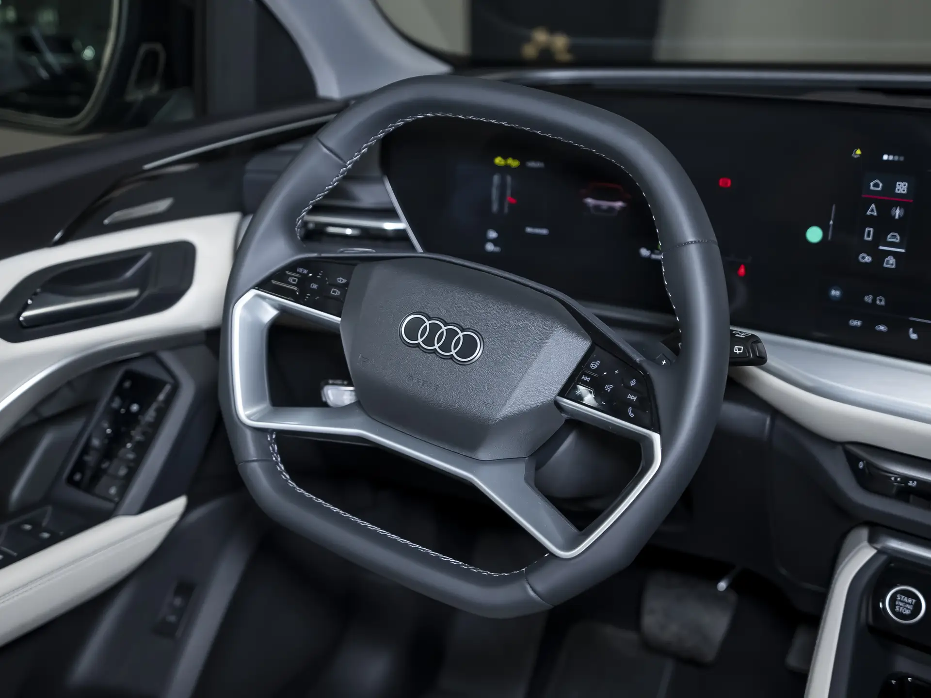 Audi Q5 Sportback, II, 2025 купить в салоне Million Miles