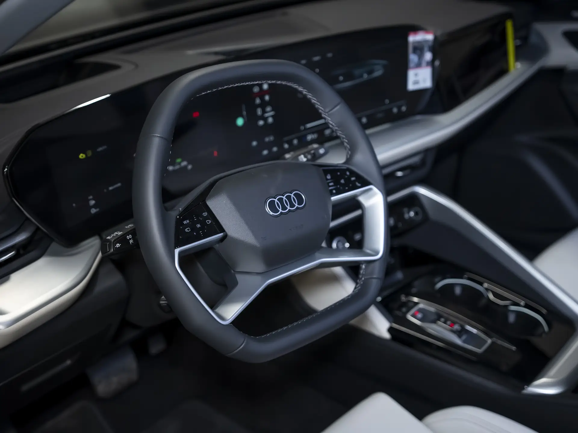 Audi Q5 Sportback, II, 2025 купить в салоне Million Miles