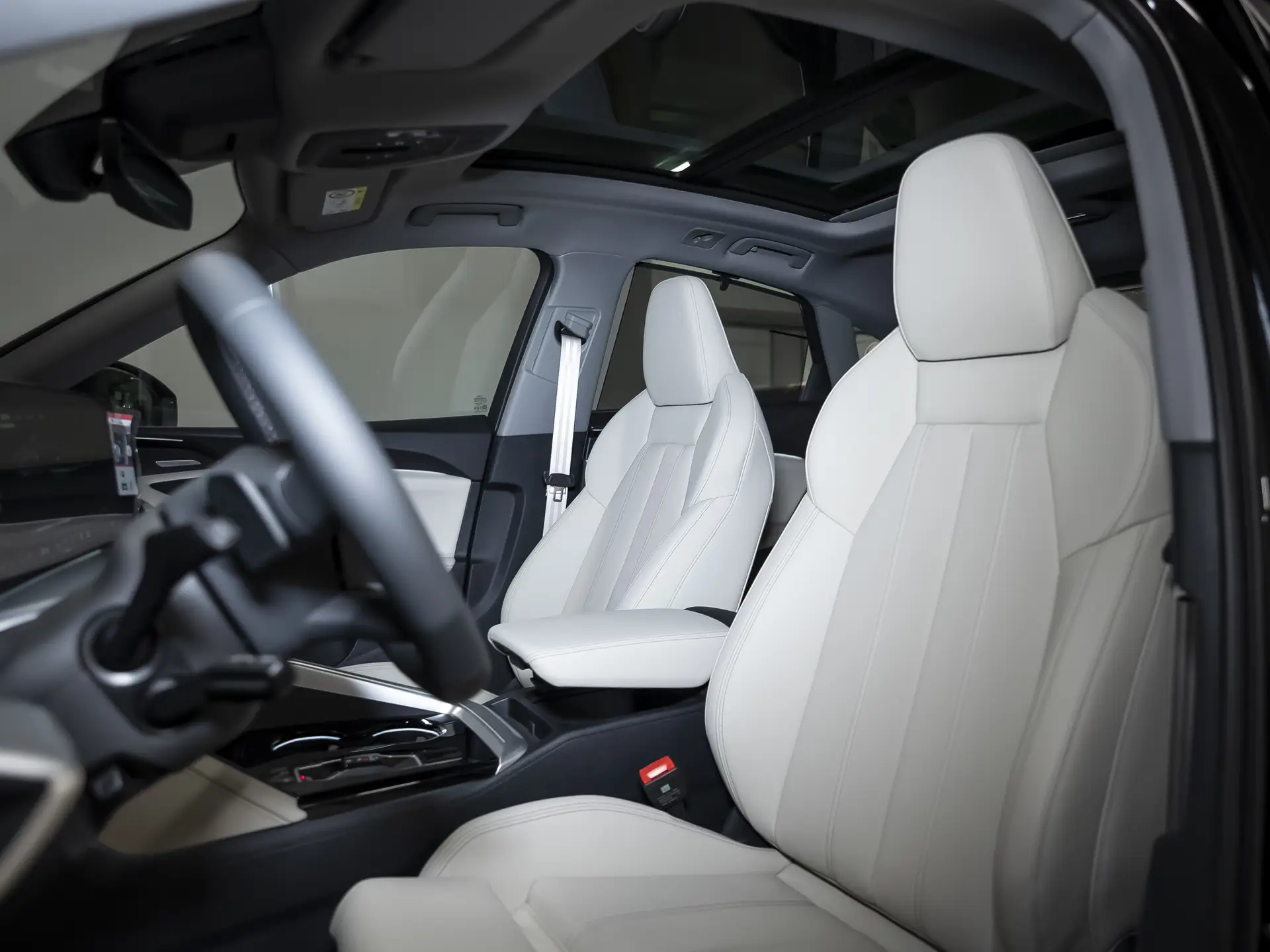 Audi Q5 Sportback, II, 2025 купить в салоне Million Miles