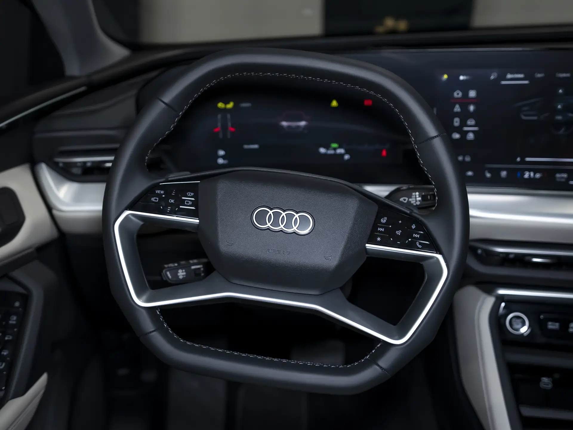 Audi Q5 Sportback, II, 2025 купить в салоне Million Miles