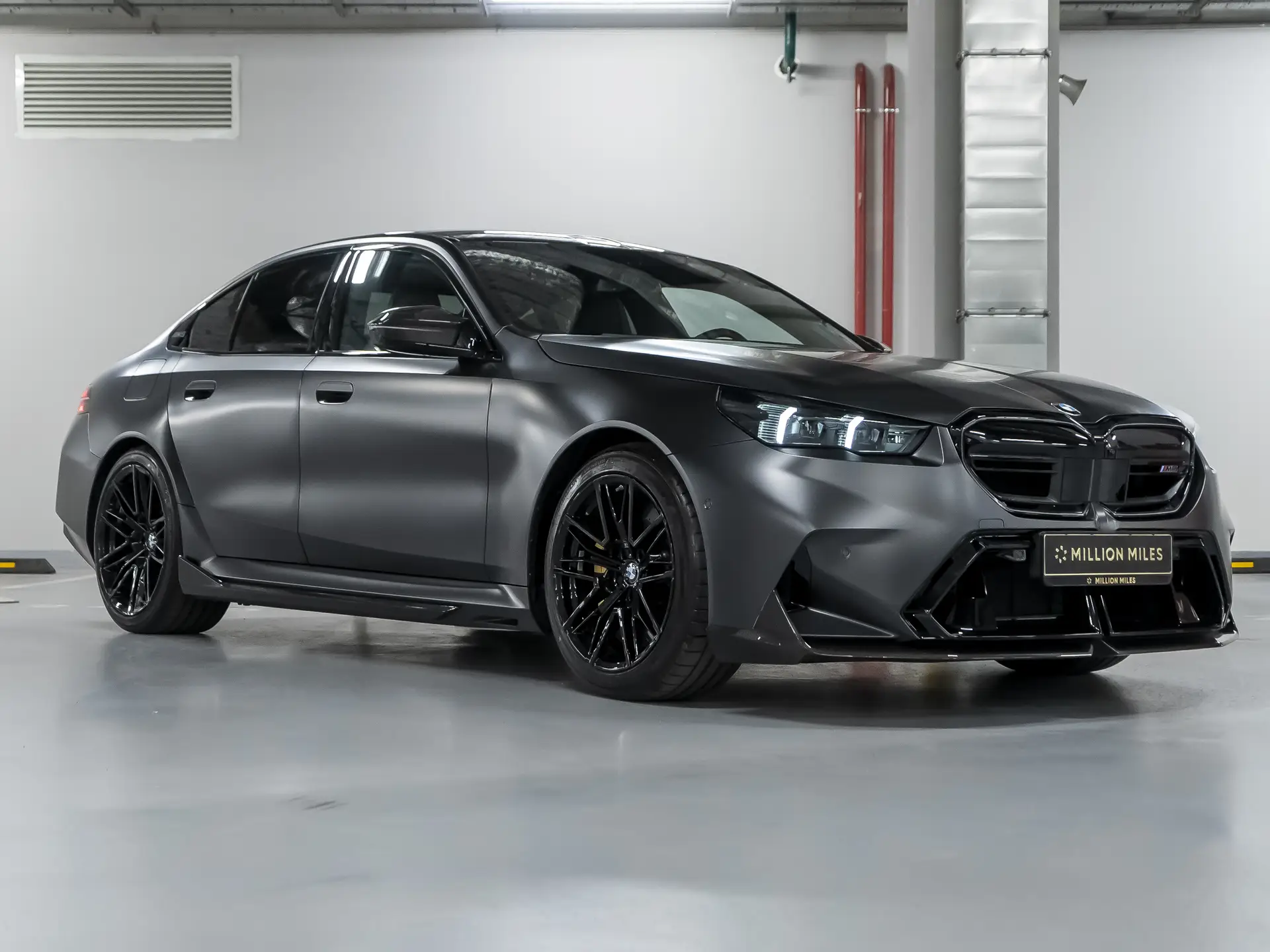 BMW M5, VII (G90), 2025 купить в салоне Million Miles