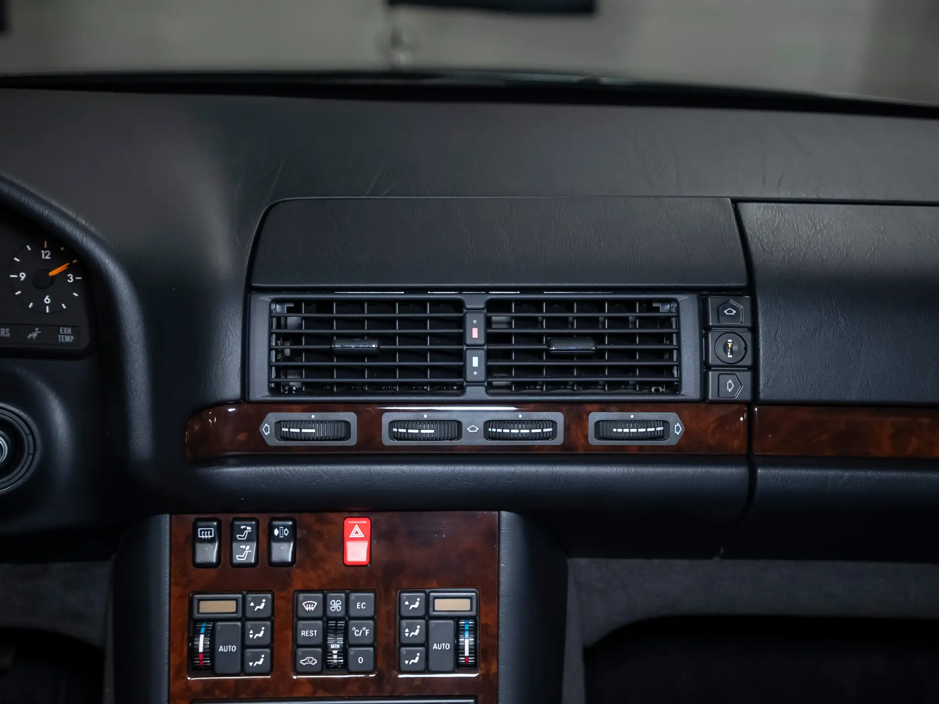 Mercedes-Benz S-Класс, III (W140), 1992 купить в салоне Million Miles