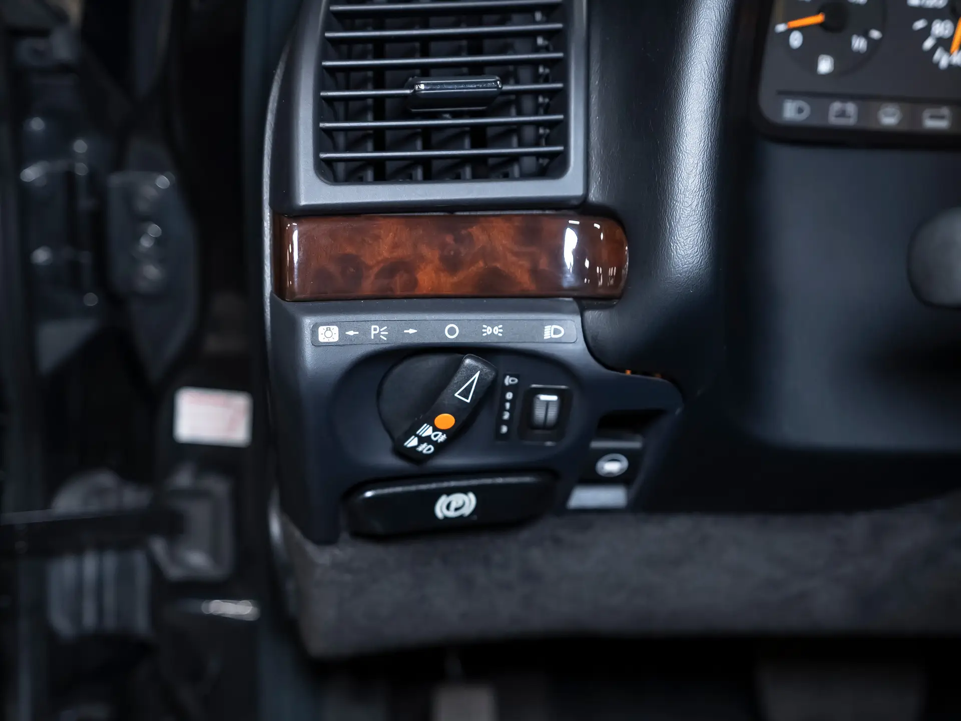 Mercedes-Benz S-Класс, III (W140), 1992 купить в салоне Million Miles