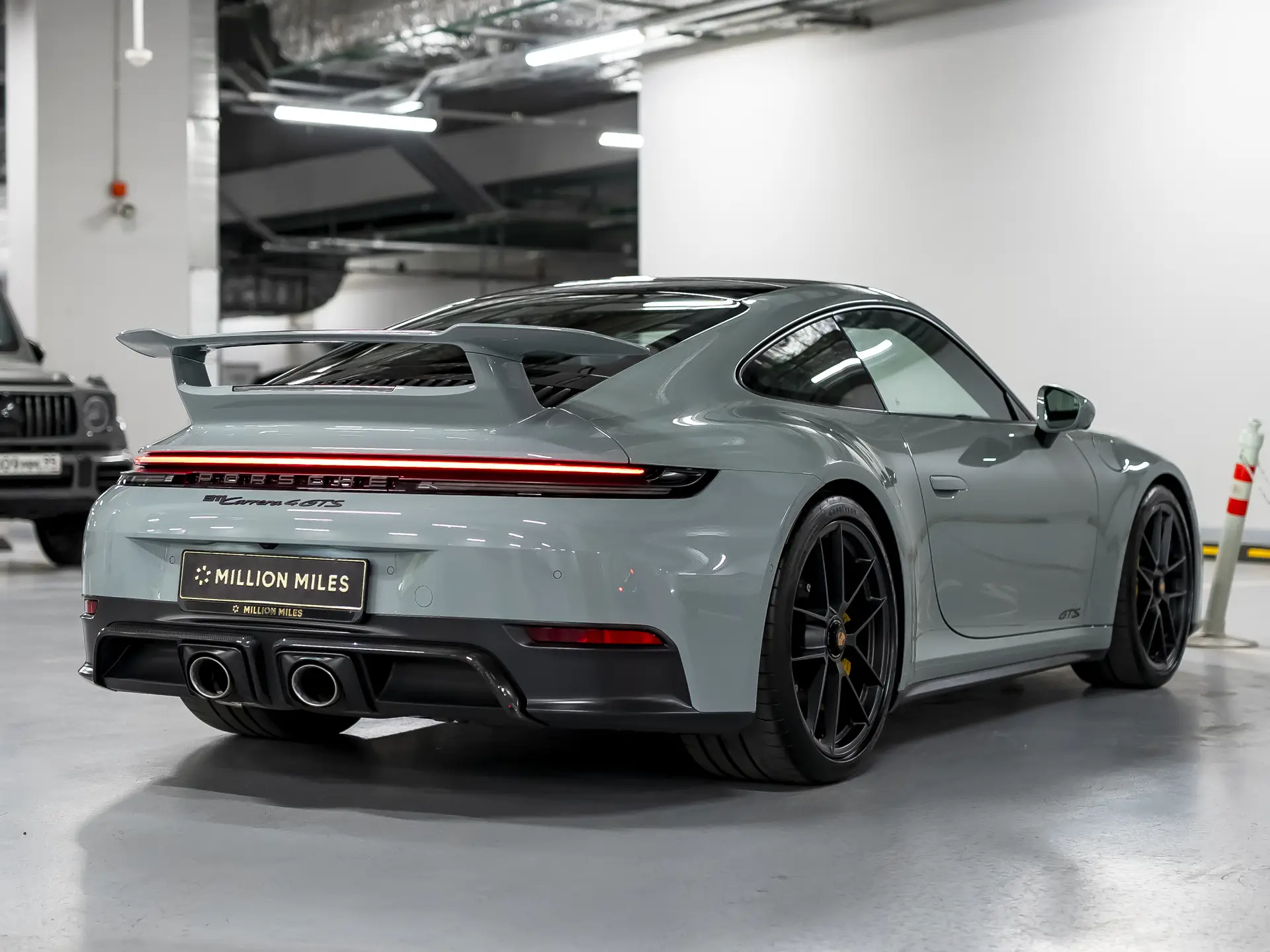 Porsche 911 Carrera 4 GTS, VIII (992) Рестайлинг, 2025 купить в салоне Million Miles