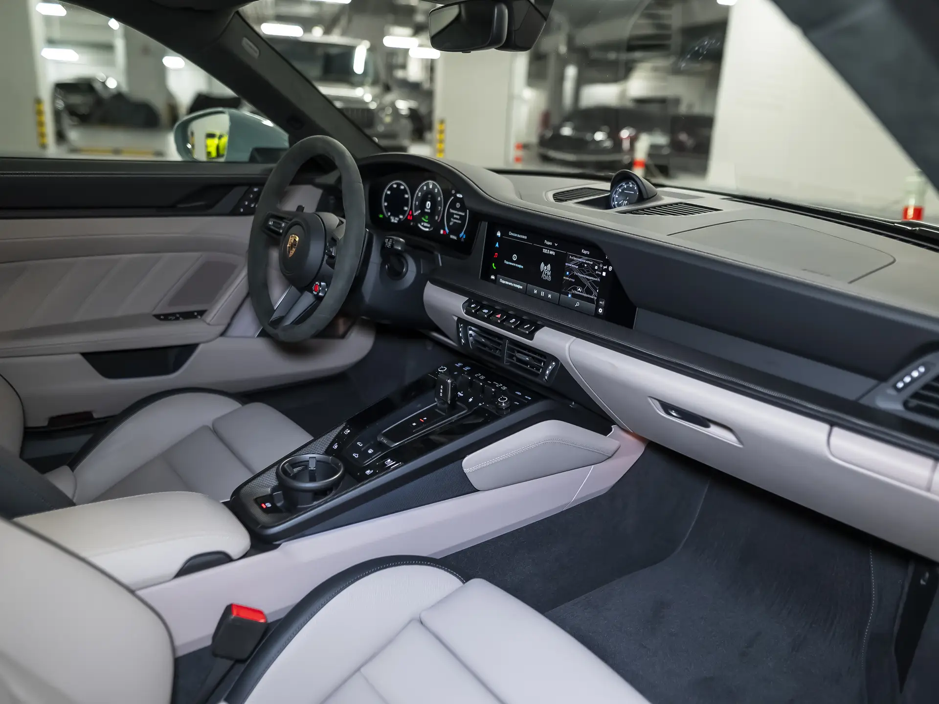 Porsche 911 Carrera 4 GTS, VIII (992) Рестайлинг, 2025 купить в салоне Million Miles