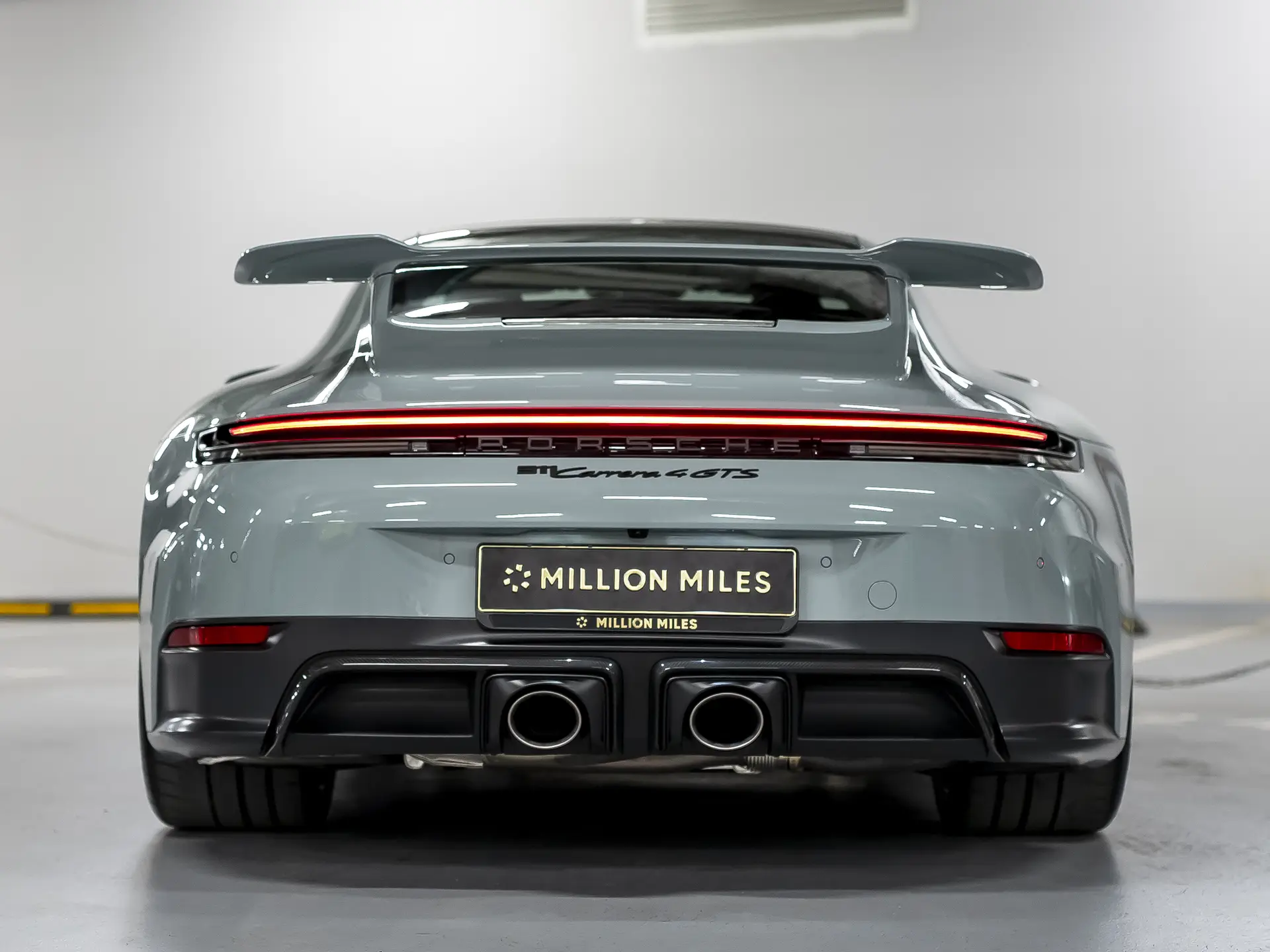 Porsche 911 Carrera 4 GTS, VIII (992) Рестайлинг, 2025 купить в салоне Million Miles