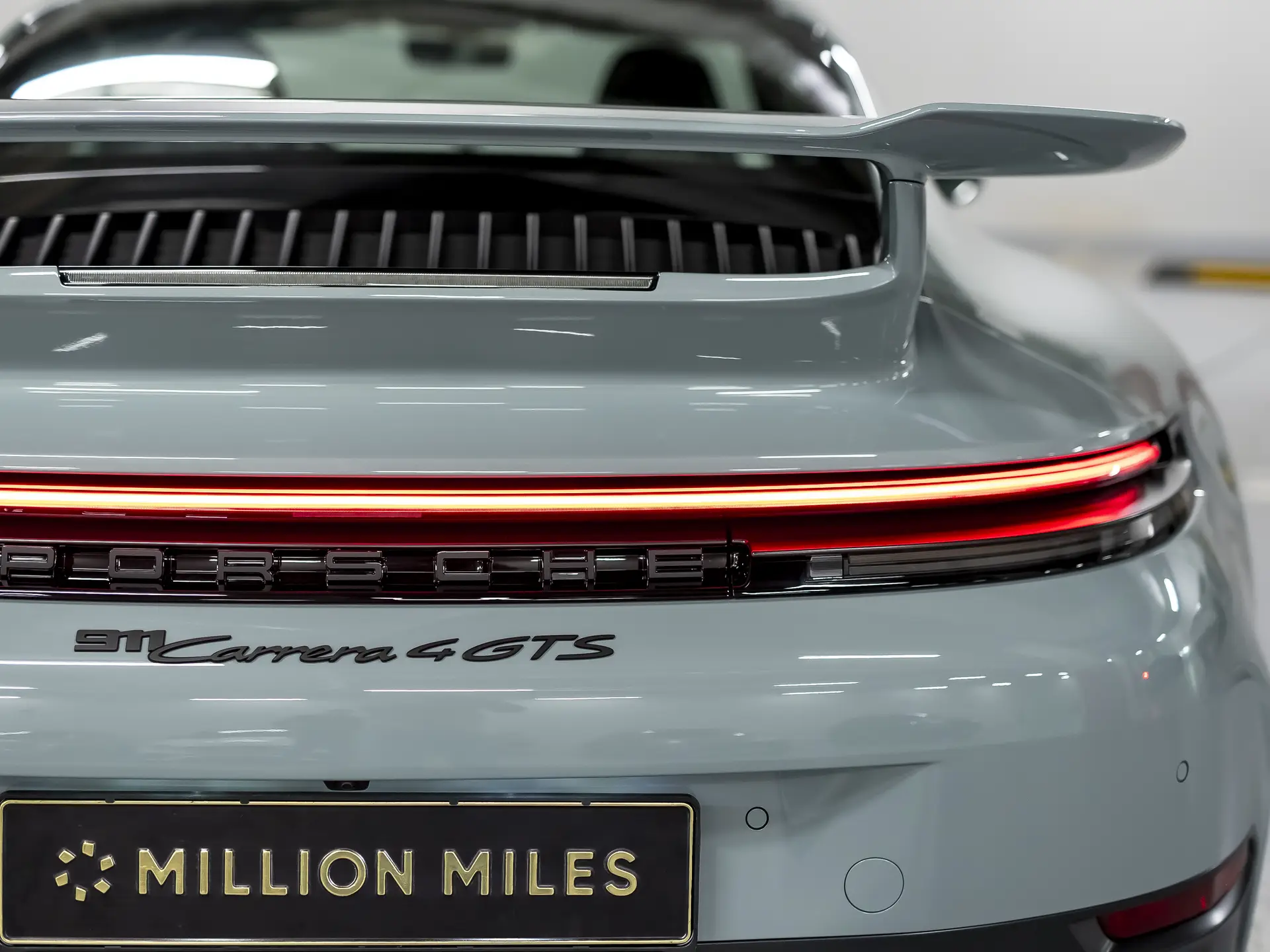 Porsche 911 Carrera 4 GTS, VIII (992) Рестайлинг, 2025 купить в салоне Million Miles