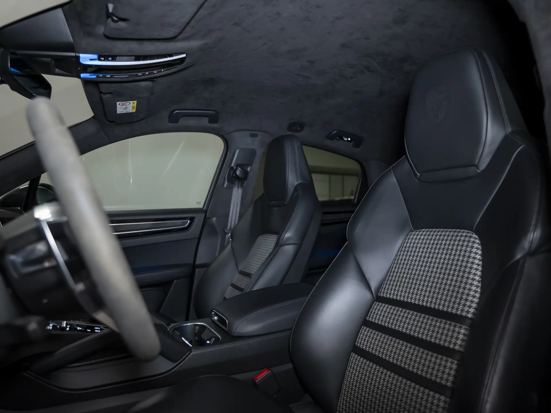 Porsche Cayenne, III, 2020 купить в салоне Million Miles