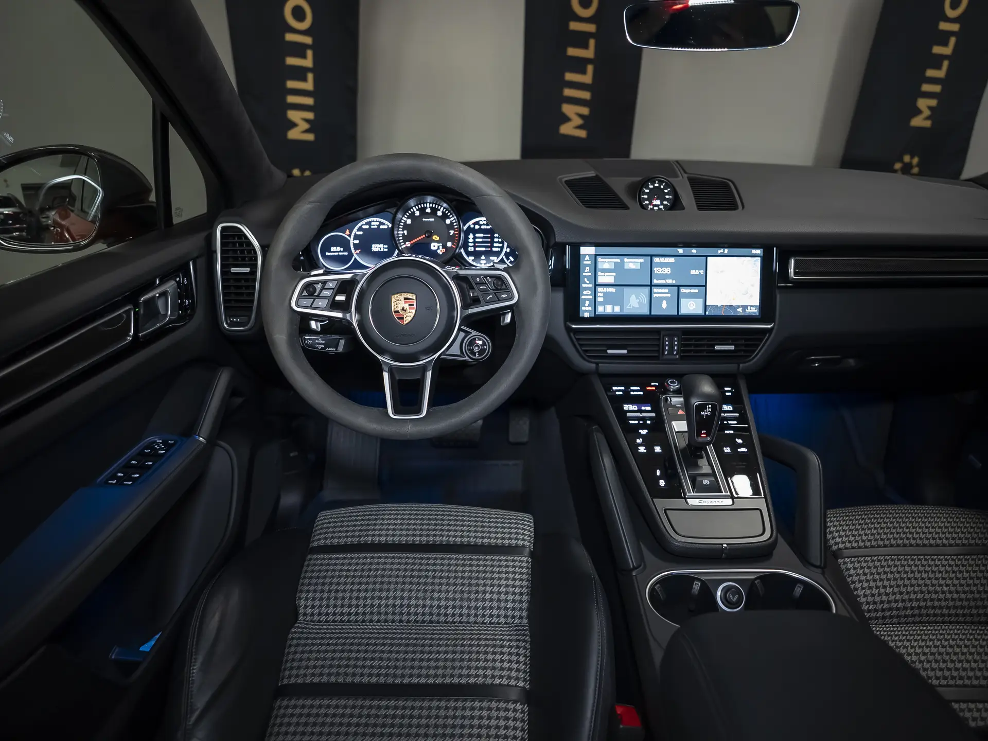 Porsche Cayenne, III, 2020 купить в салоне Million Miles