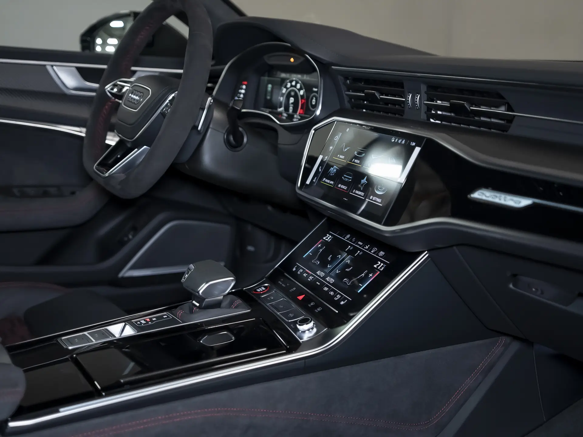 Audi RS 7, II (4K), 2025 купить в салоне Million Miles