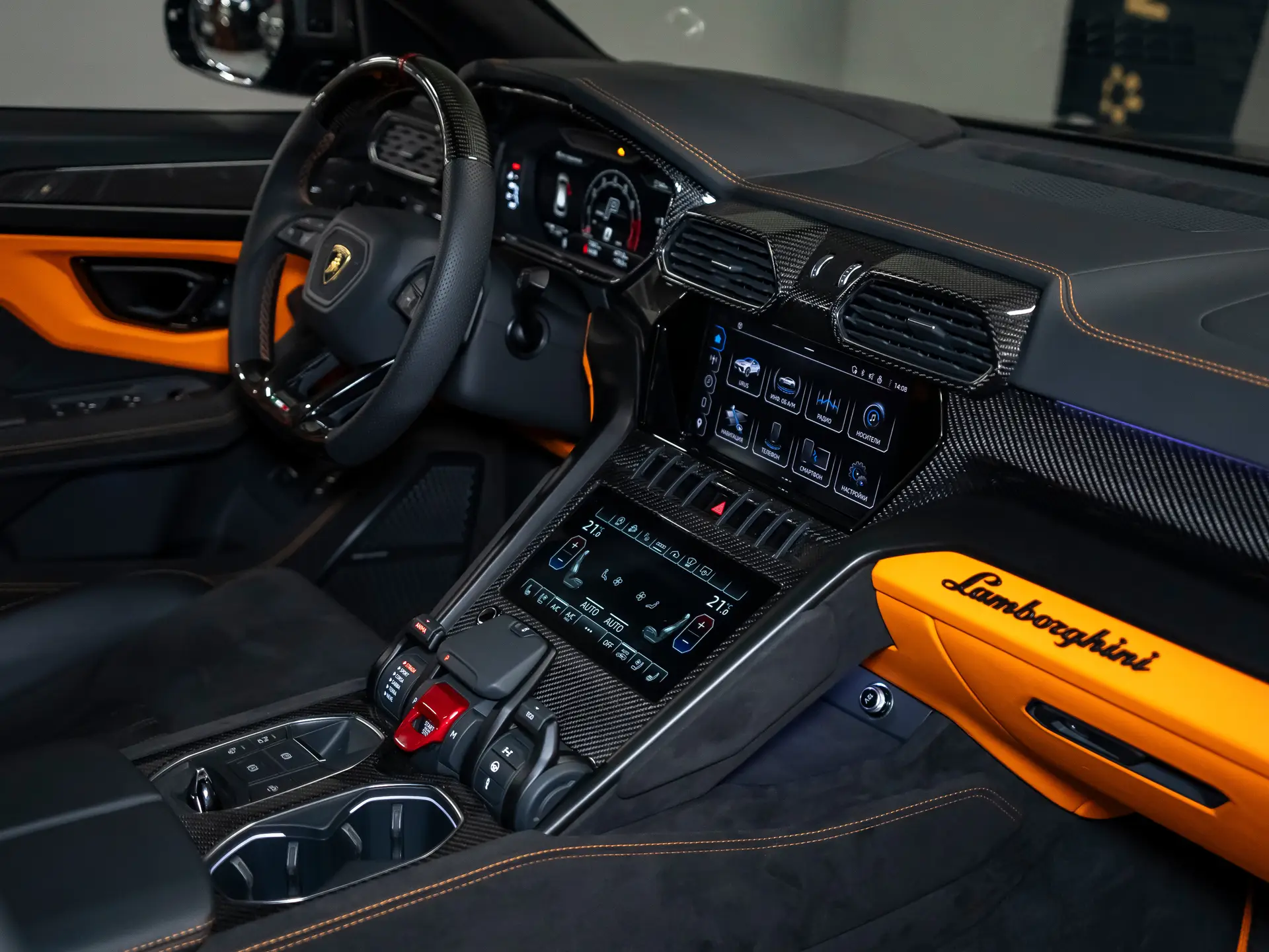 Lamborghini Urus, I Рестайлинг, 2024 купить в салоне Million Miles