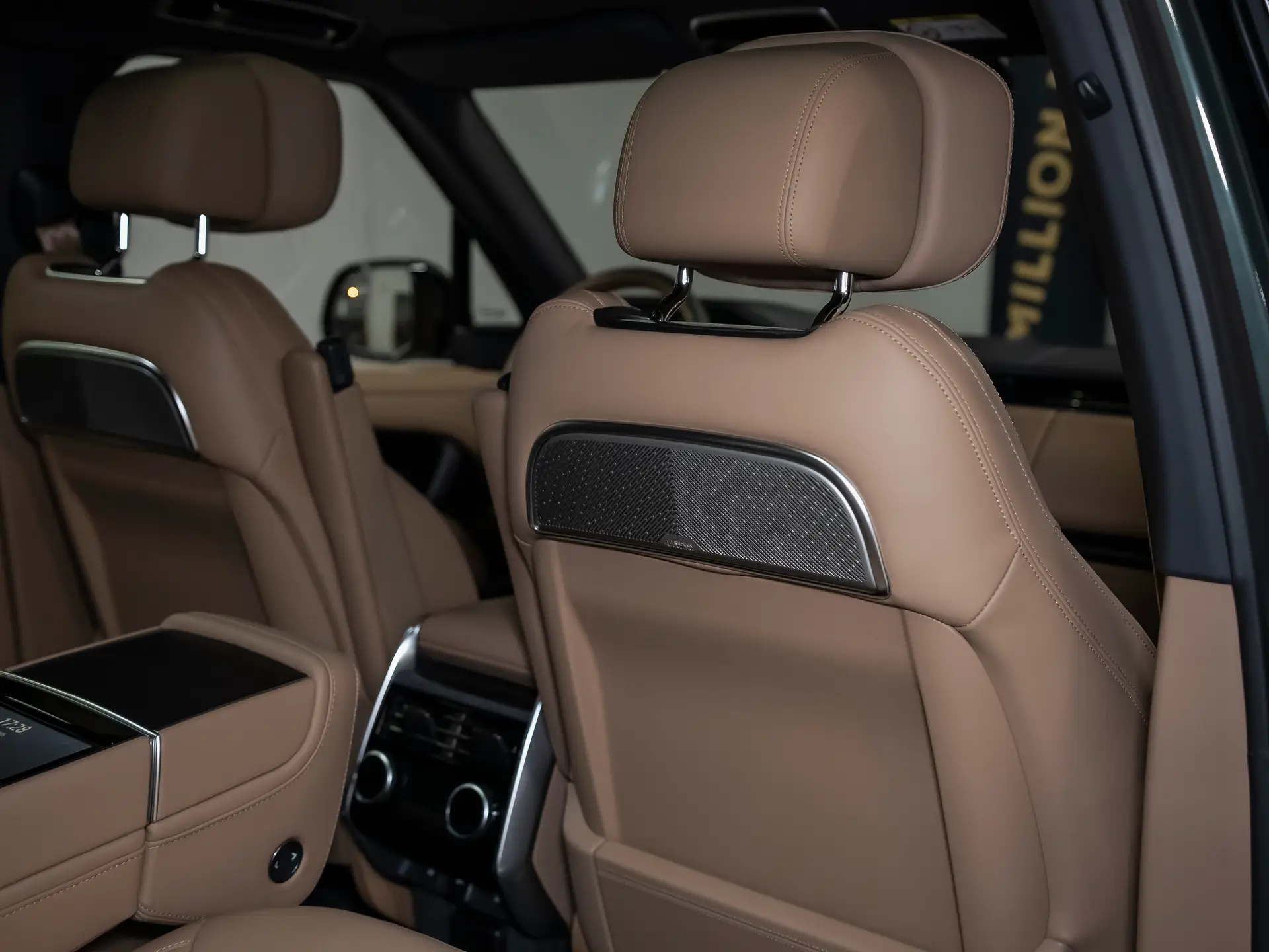 Land Rover Range Rover, V, 2025 купить в салоне Million Miles