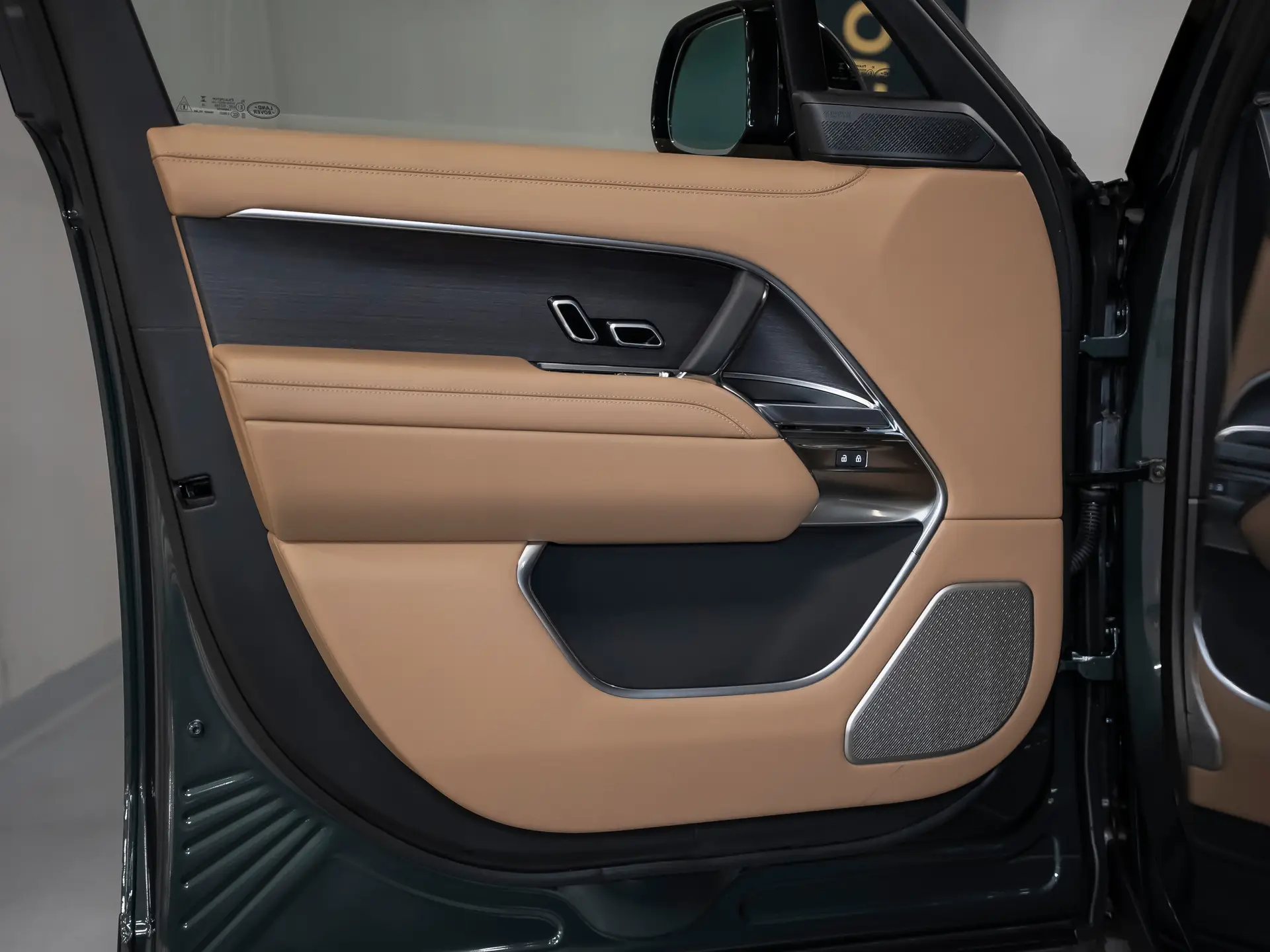 Land Rover Range Rover, V, 2025 купить в салоне Million Miles