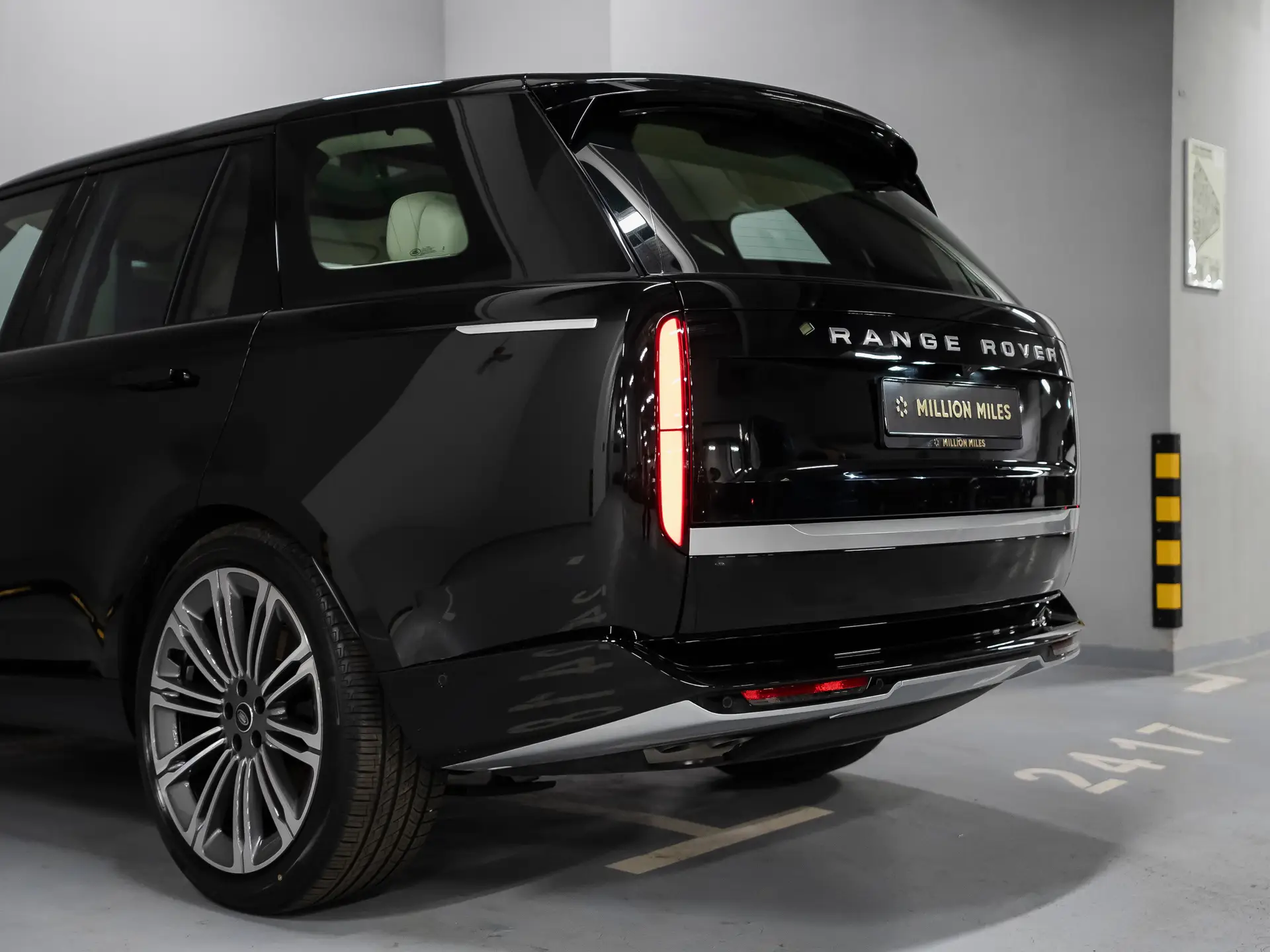 Land Rover Range Rover, V, 2025 купить в салоне Million Miles