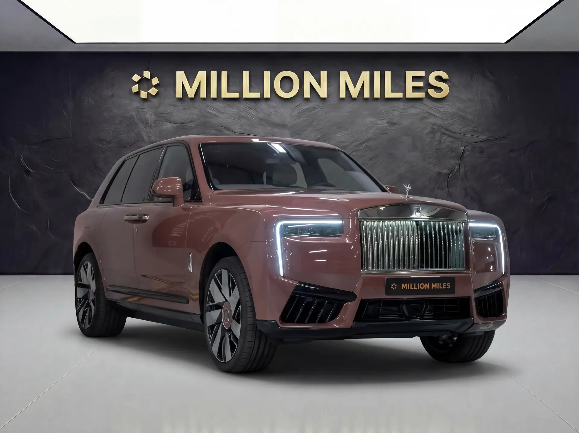 Rolls-Royce Cullinan, I Рестайлинг, 2025 купить в салоне Million Miles