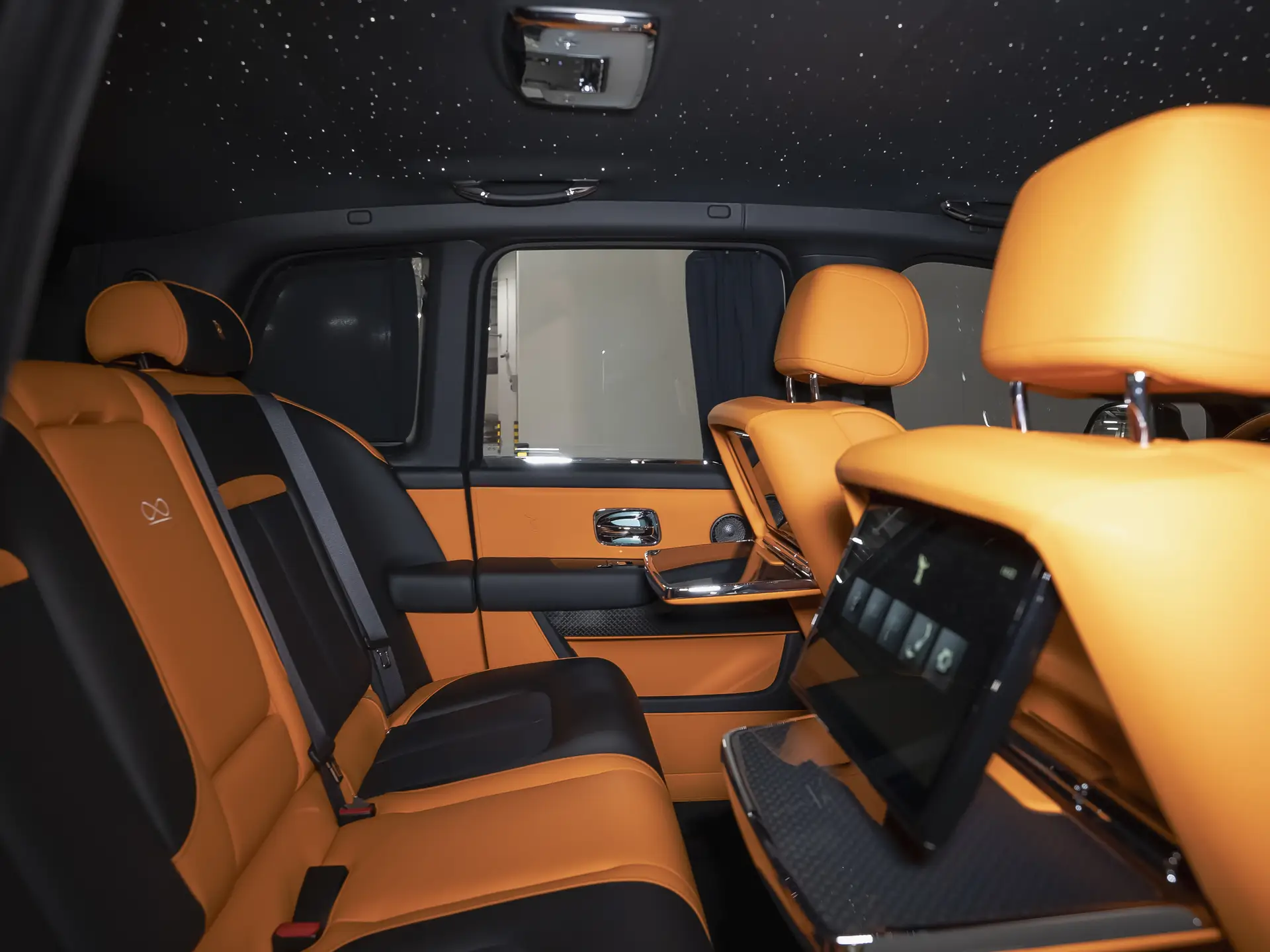 Rolls-Royce Cullinan, I Рестайлинг, 2025 купить в салоне Million Miles