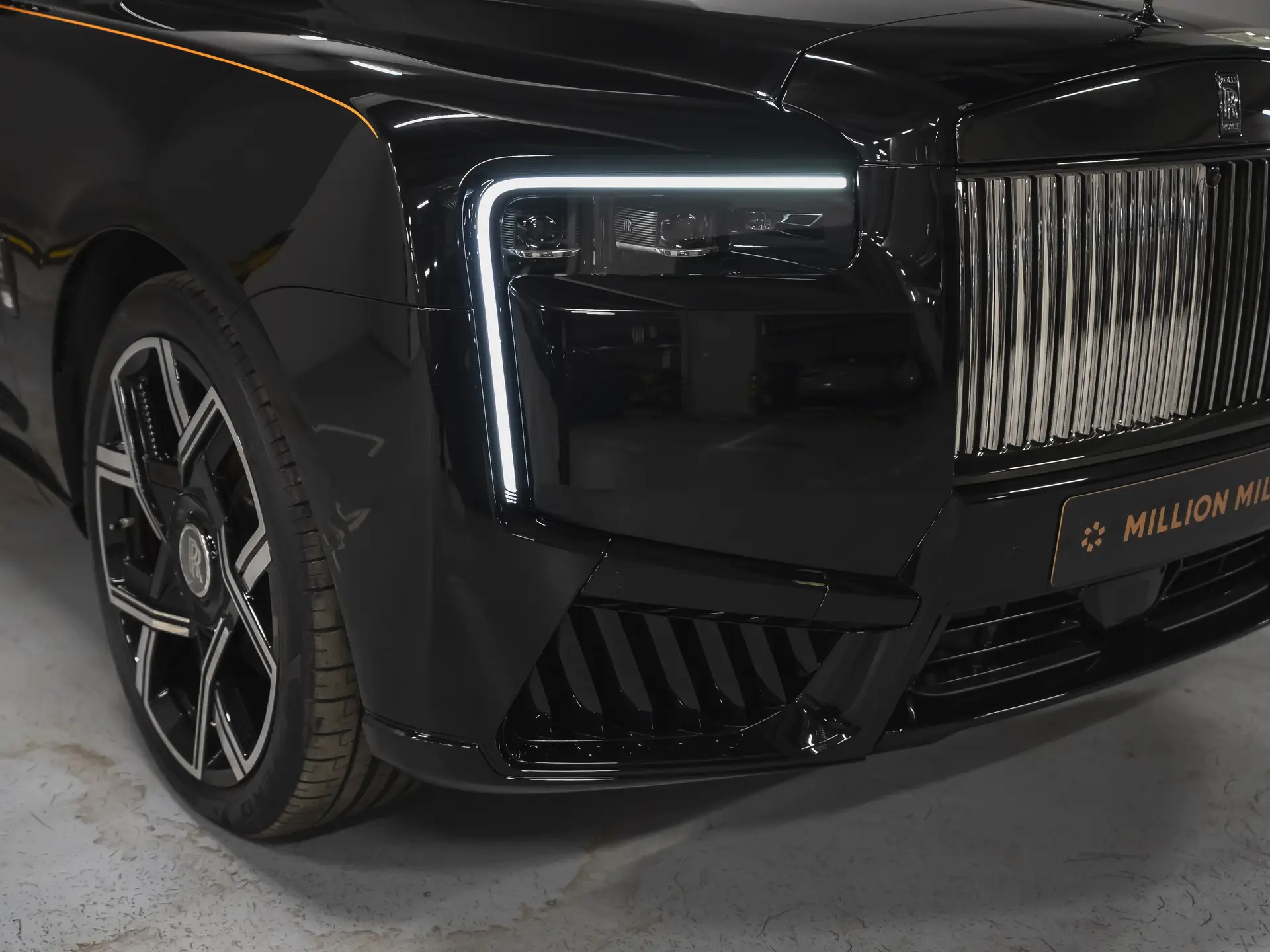 Rolls-Royce Cullinan, I Рестайлинг, 2025 купить в салоне Million Miles