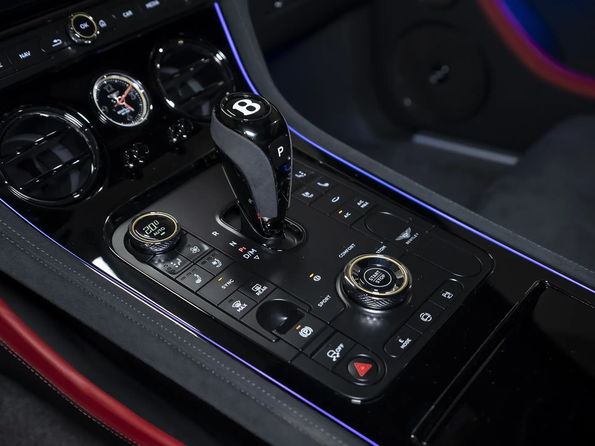 Bentley Continental GT, IV, 2024 купить в салоне Million Miles