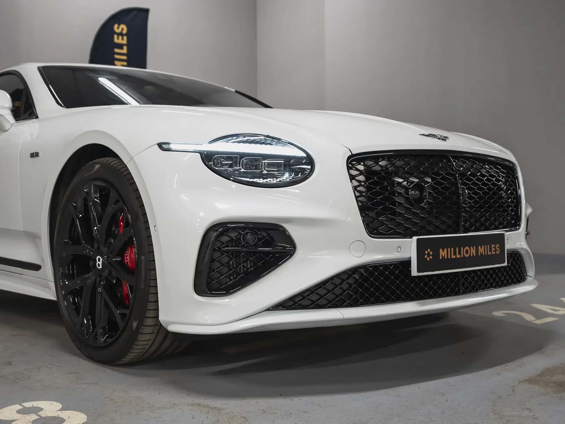 Bentley Continental GT, IV, 2024 купить в салоне Million Miles