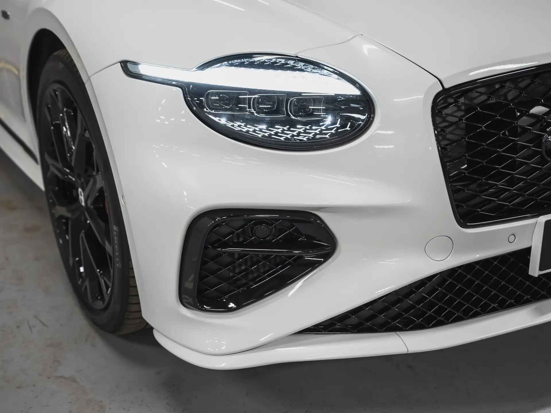 Bentley Continental GT, IV, 2024 купить в салоне Million Miles