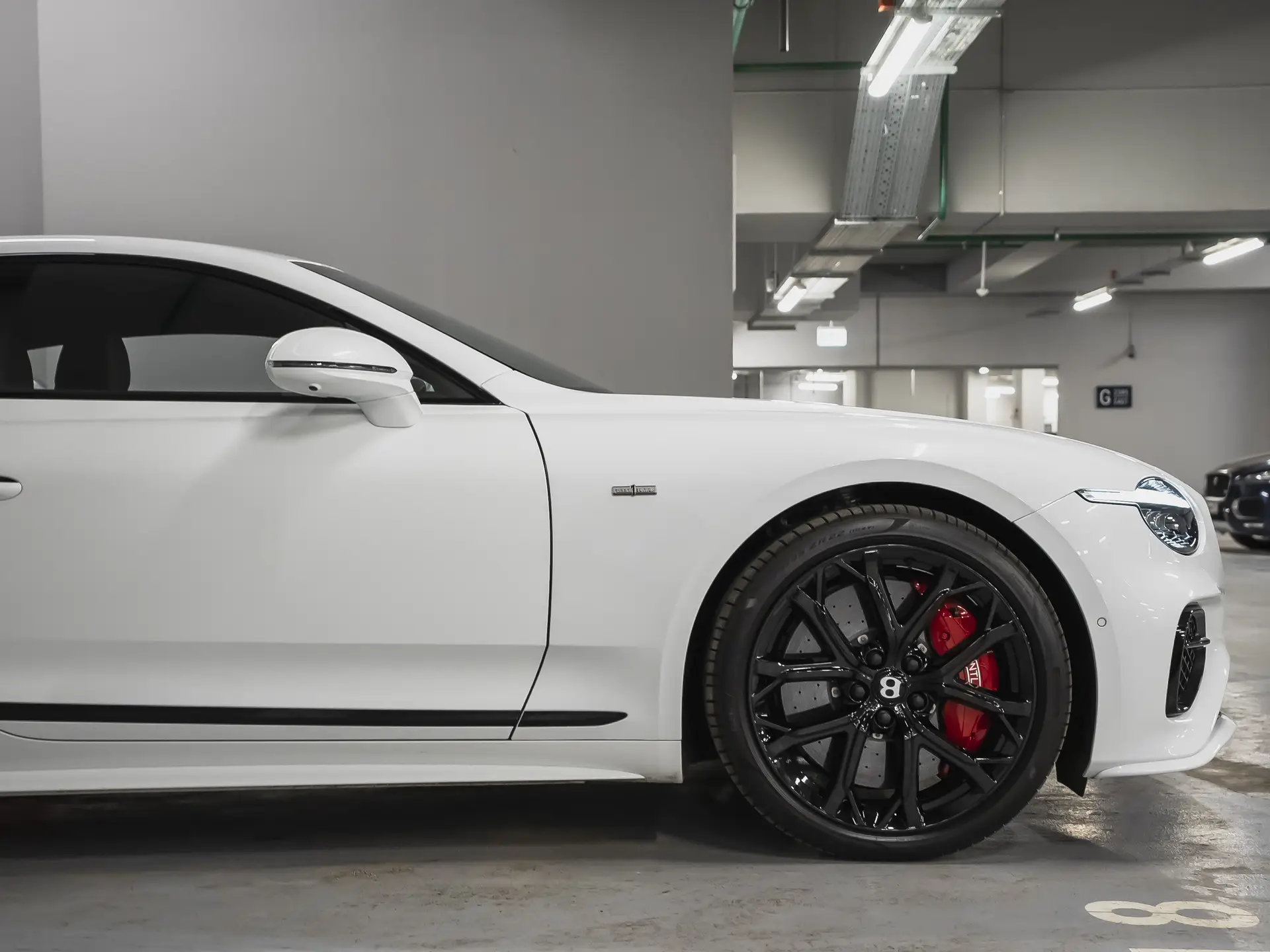 Bentley Continental GT, IV, 2024 купить в салоне Million Miles