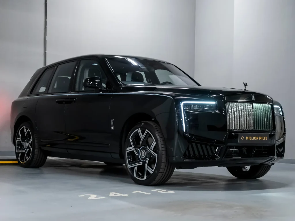 Rolls-Royce Cullinan Black Badge, I Рестайлинг, 2025 купить в салоне Million Miles
