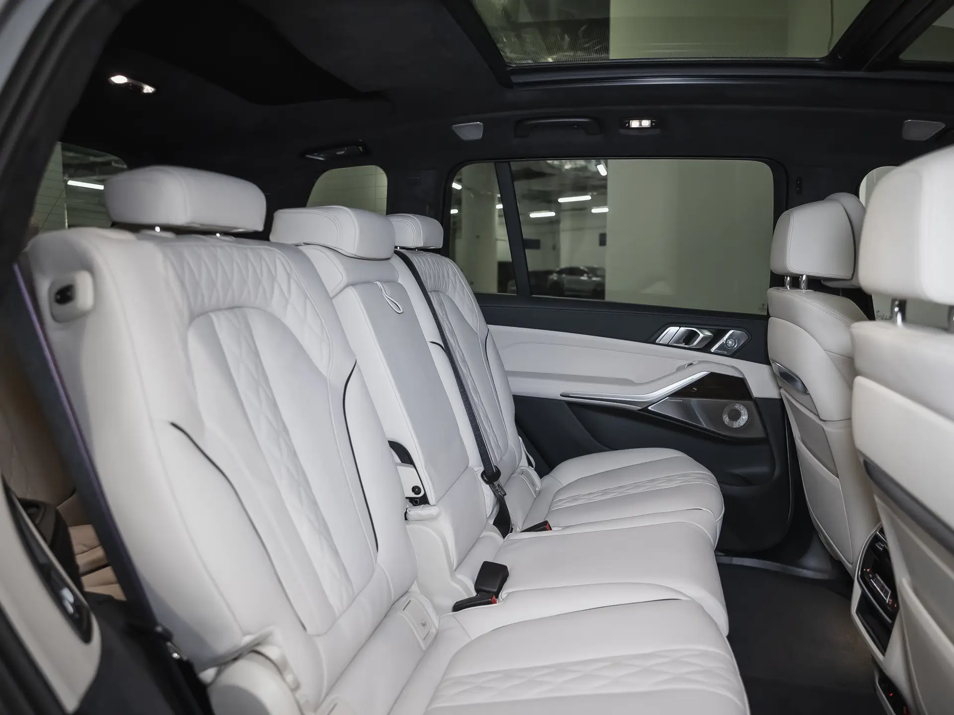 BMW X7, I (G07) Рестайлинг, 2025 купить в салоне Million Miles