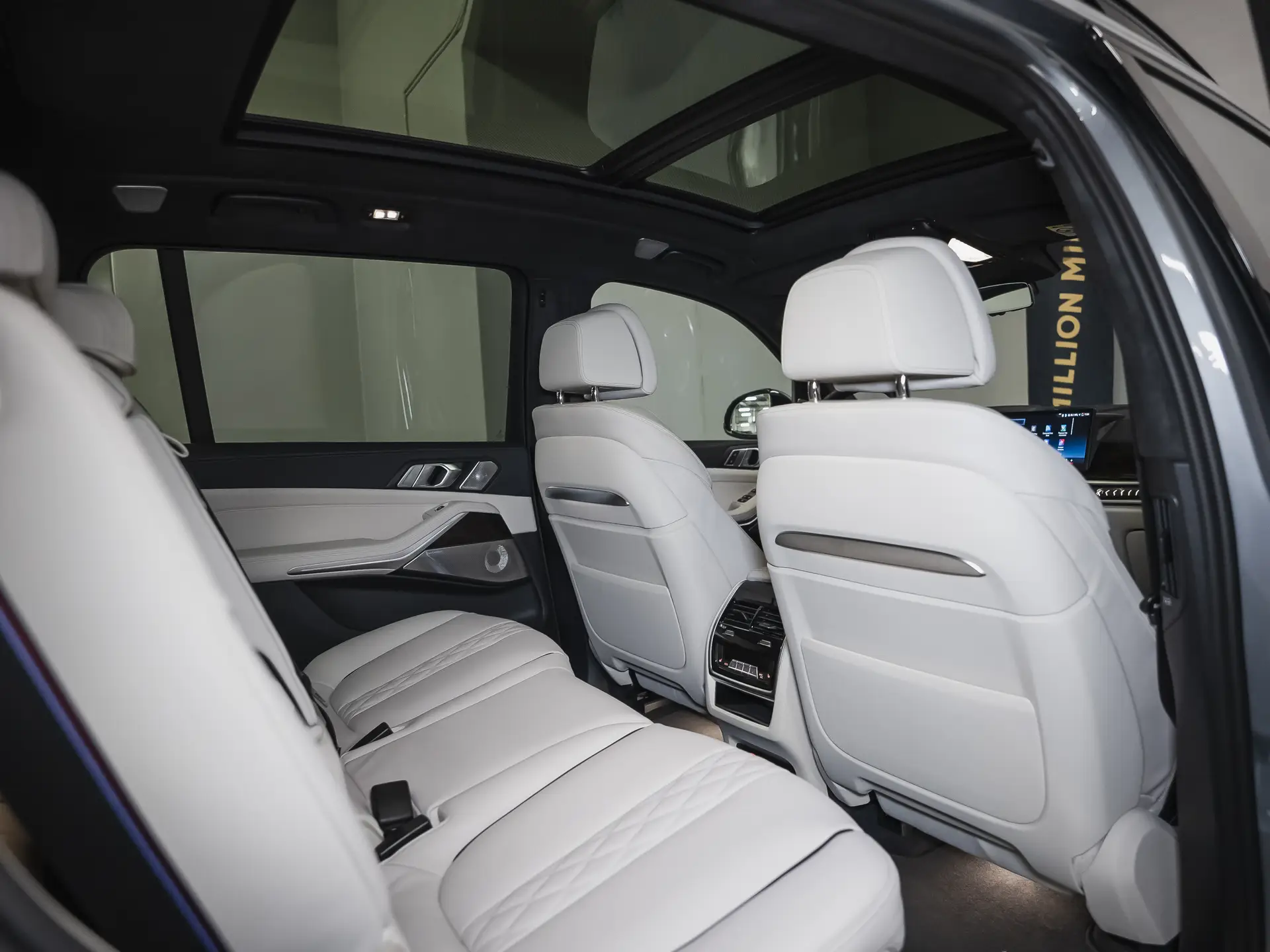 BMW X7, I (G07) Рестайлинг, 2025 купить в салоне Million Miles