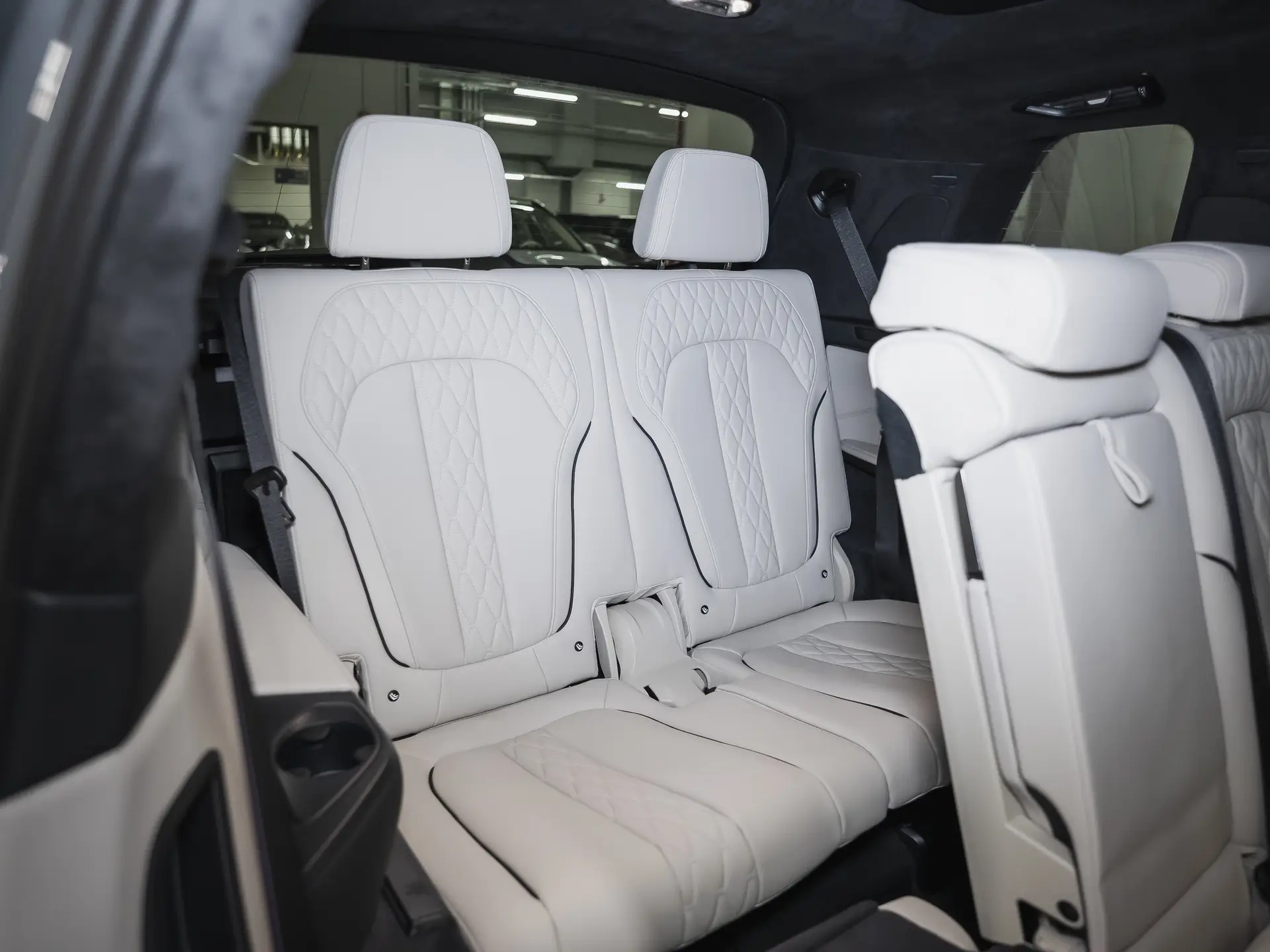 BMW X7, I (G07) Рестайлинг, 2025 купить в салоне Million Miles