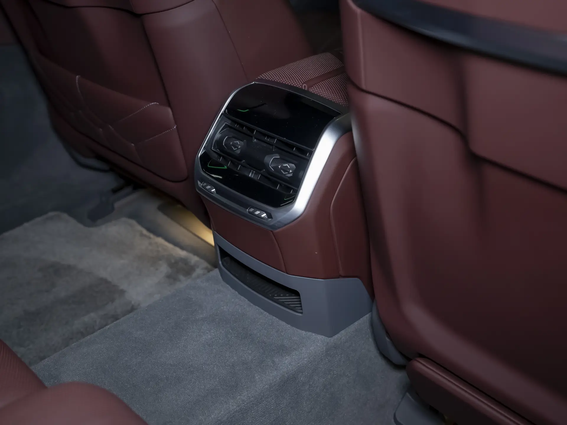 BMW 7 серия 760, VII (G70), 2023 купить в салоне Million Miles