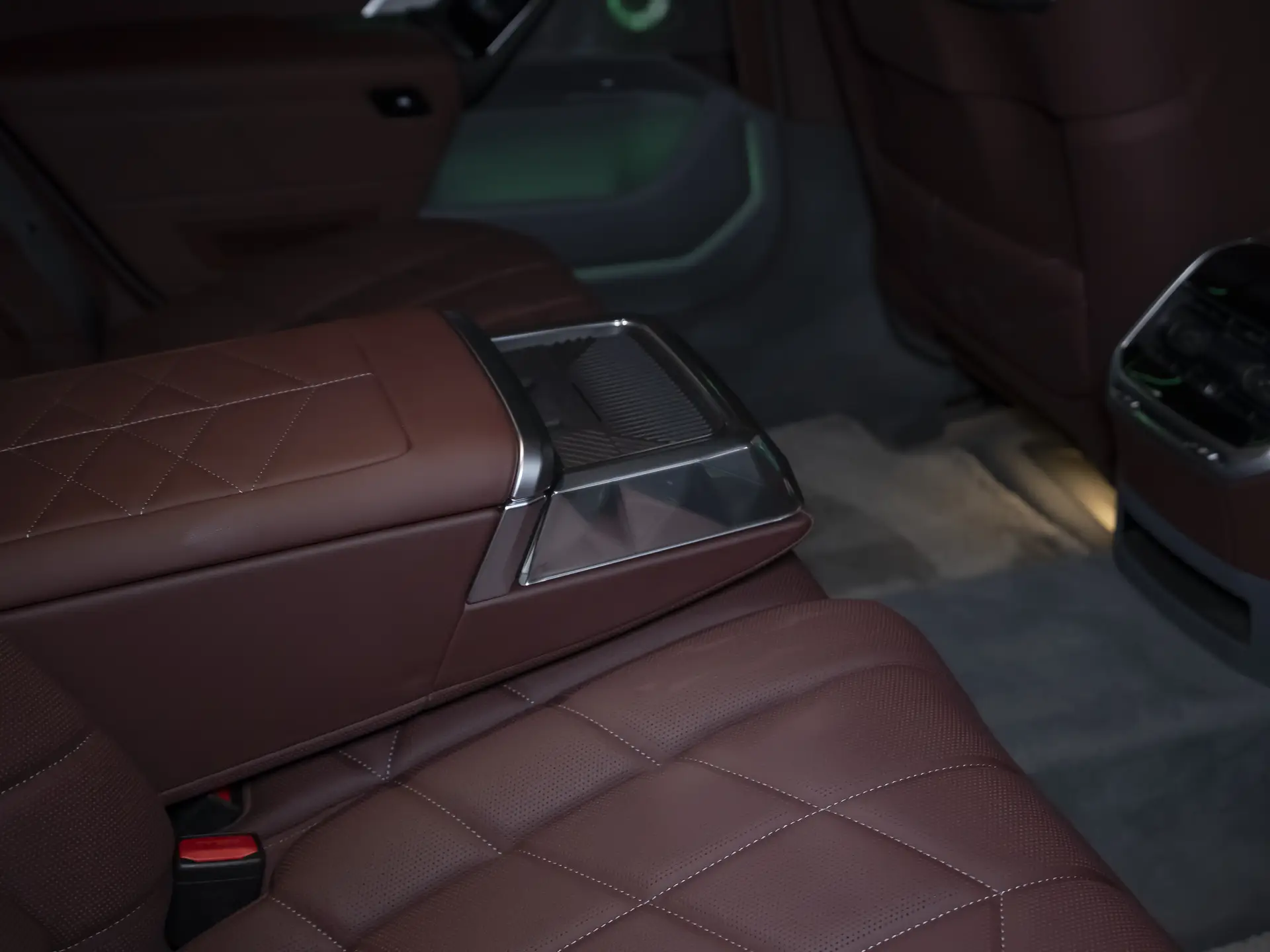 BMW 7 серия 760, VII (G70), 2023 купить в салоне Million Miles